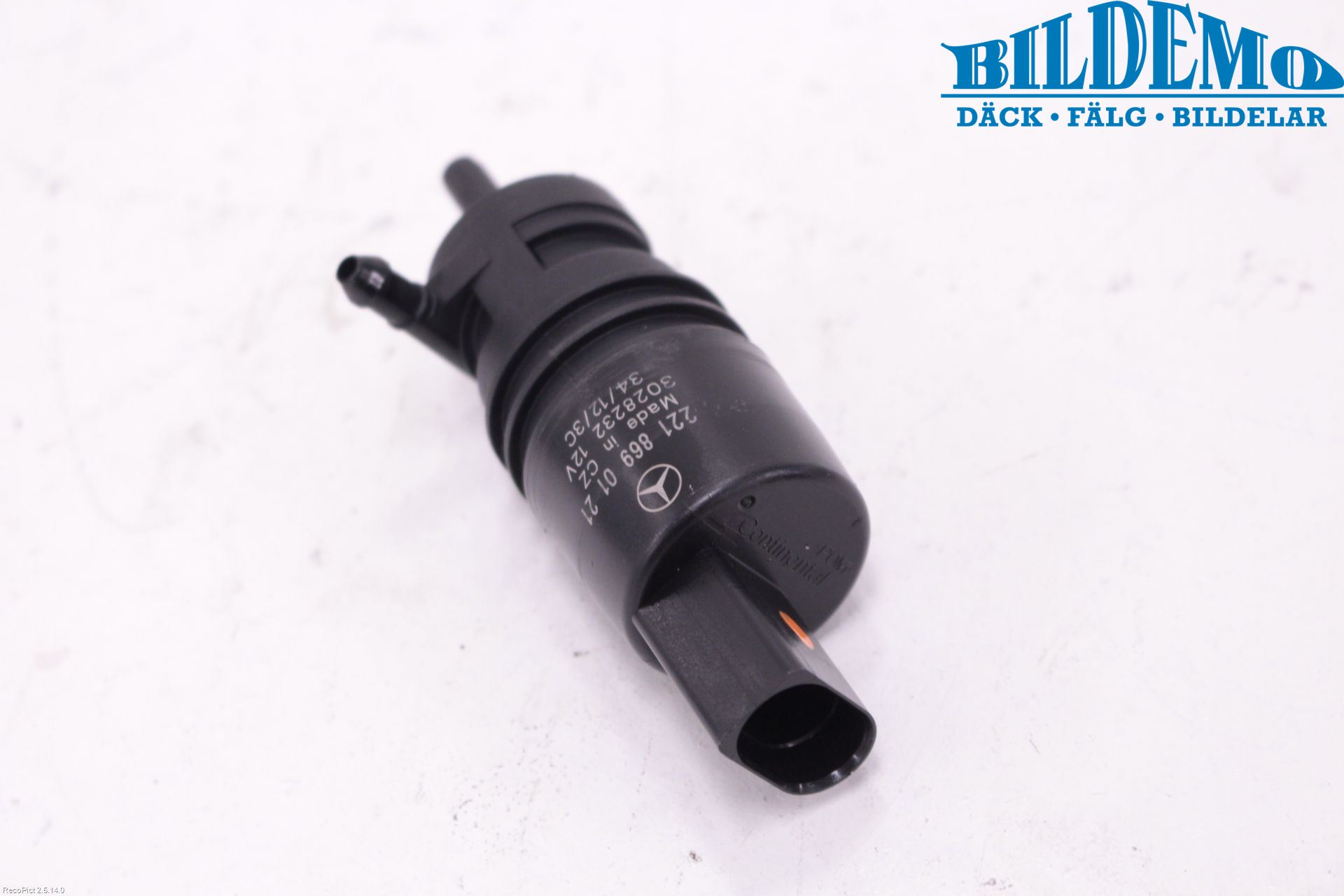 Mercedes-Benz MB C-KLASS (W204) 07-15 Spolarpump Vindruta