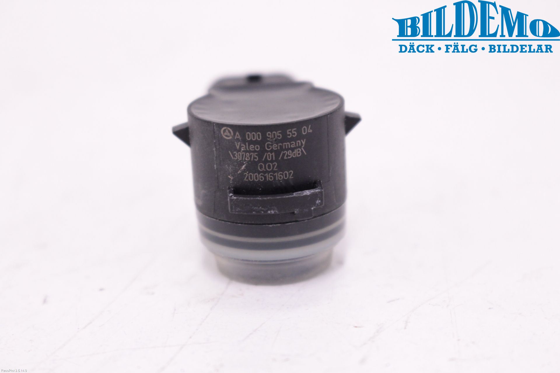 Mercedes-Benz MB C-KLASS (W205) 14-21 Parkeringshjälp Frontsensor
