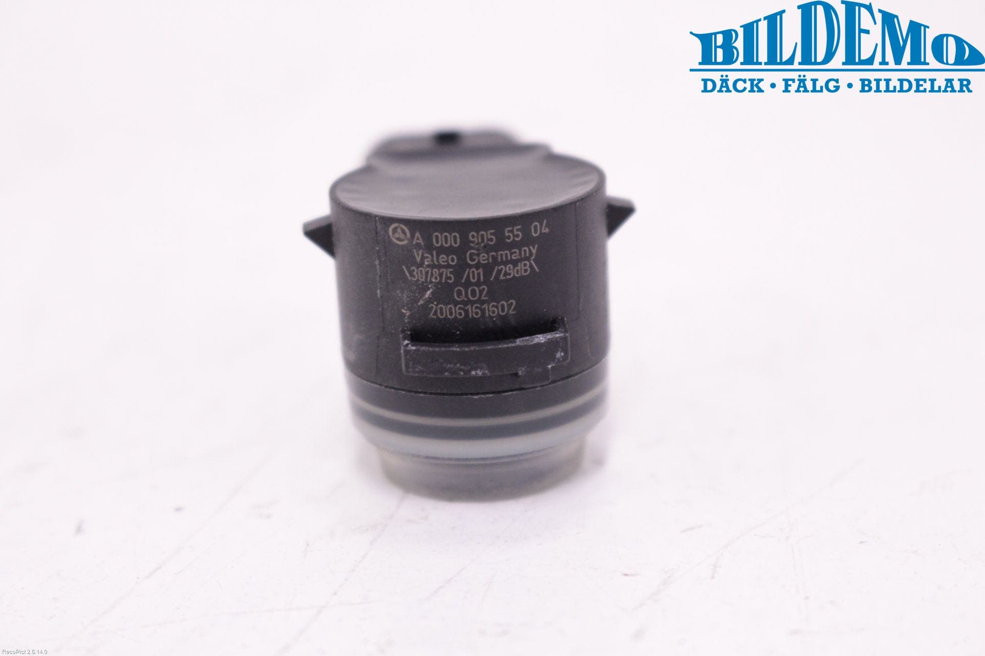 Mercedes-Benz MB C-KLASS (W205) 14-21 Parkeringshjälp Frontsensor