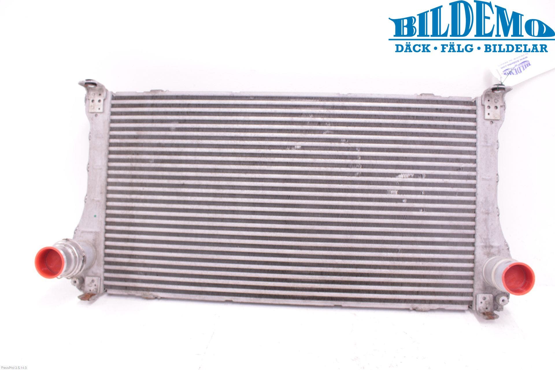 Toyota AVENSIS 09-15 Laddluft-Intercooler Kyl