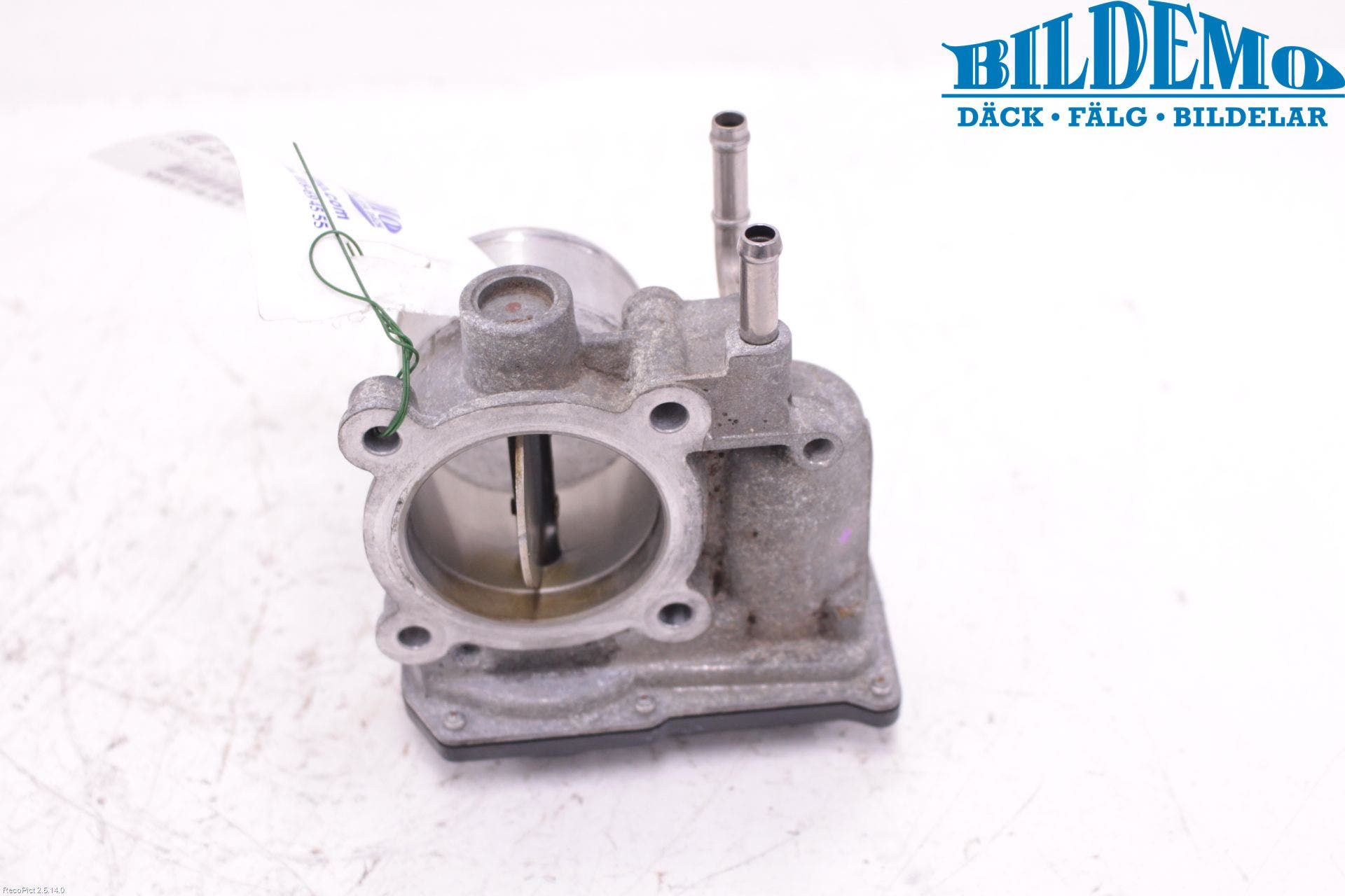 Toyota AVENSIS 09-15 Injspjällhus