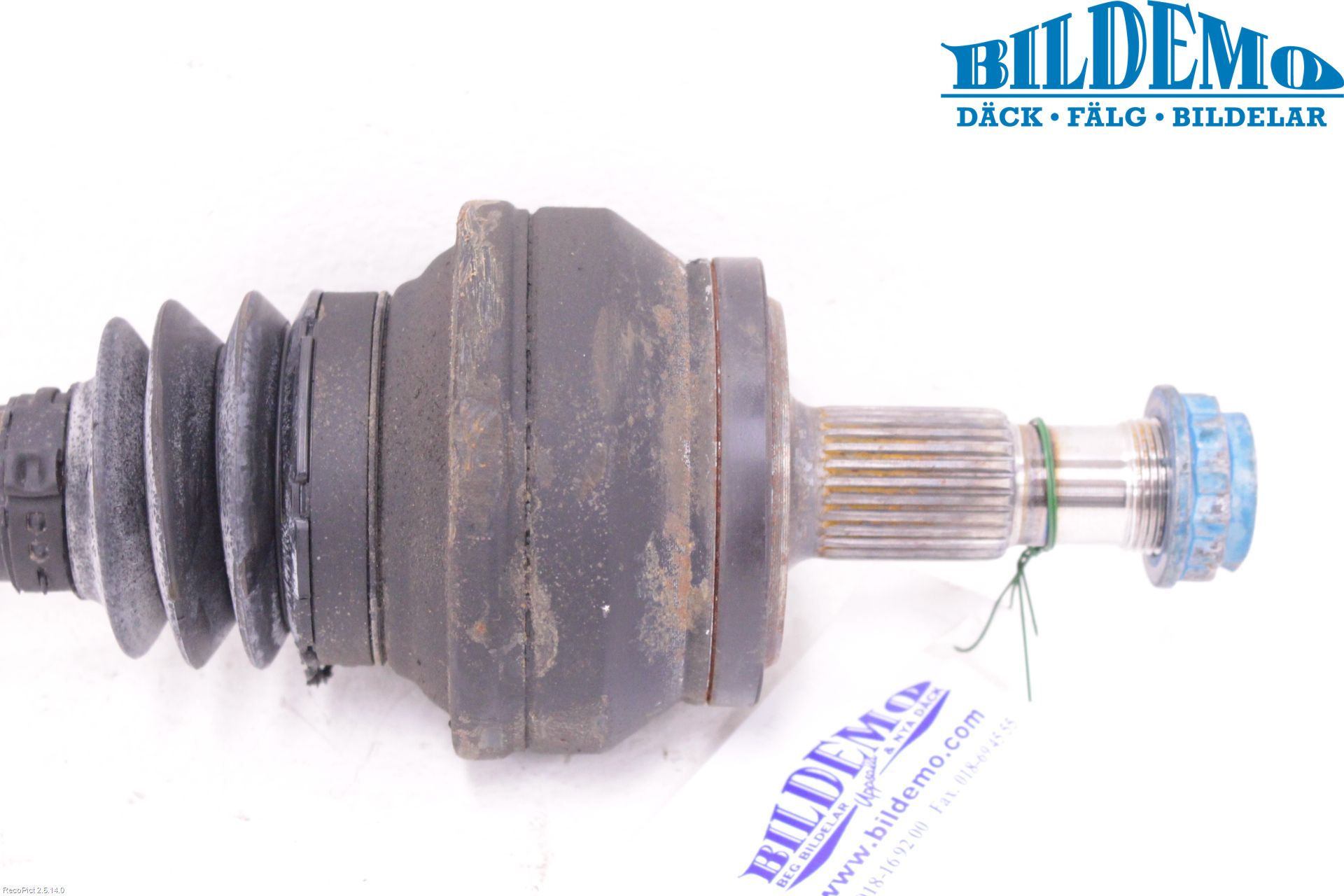 Mercedes-Benz MB CLS (C218/X218) 11-17 Drivaxel Bak Höger