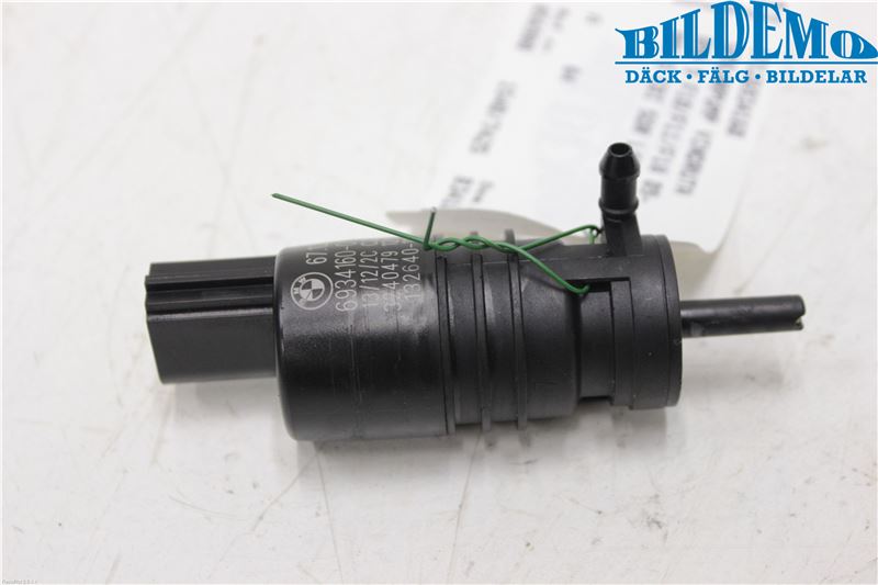 BMW 5 F10/F11/F18 09-17 Spolarpump Vindruta