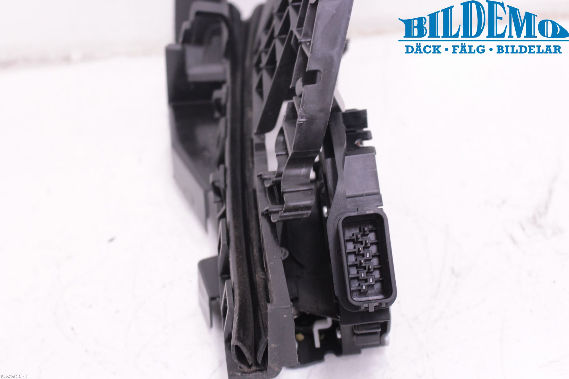 Ford FOCUS 08-11 Låskista-Dörrlås