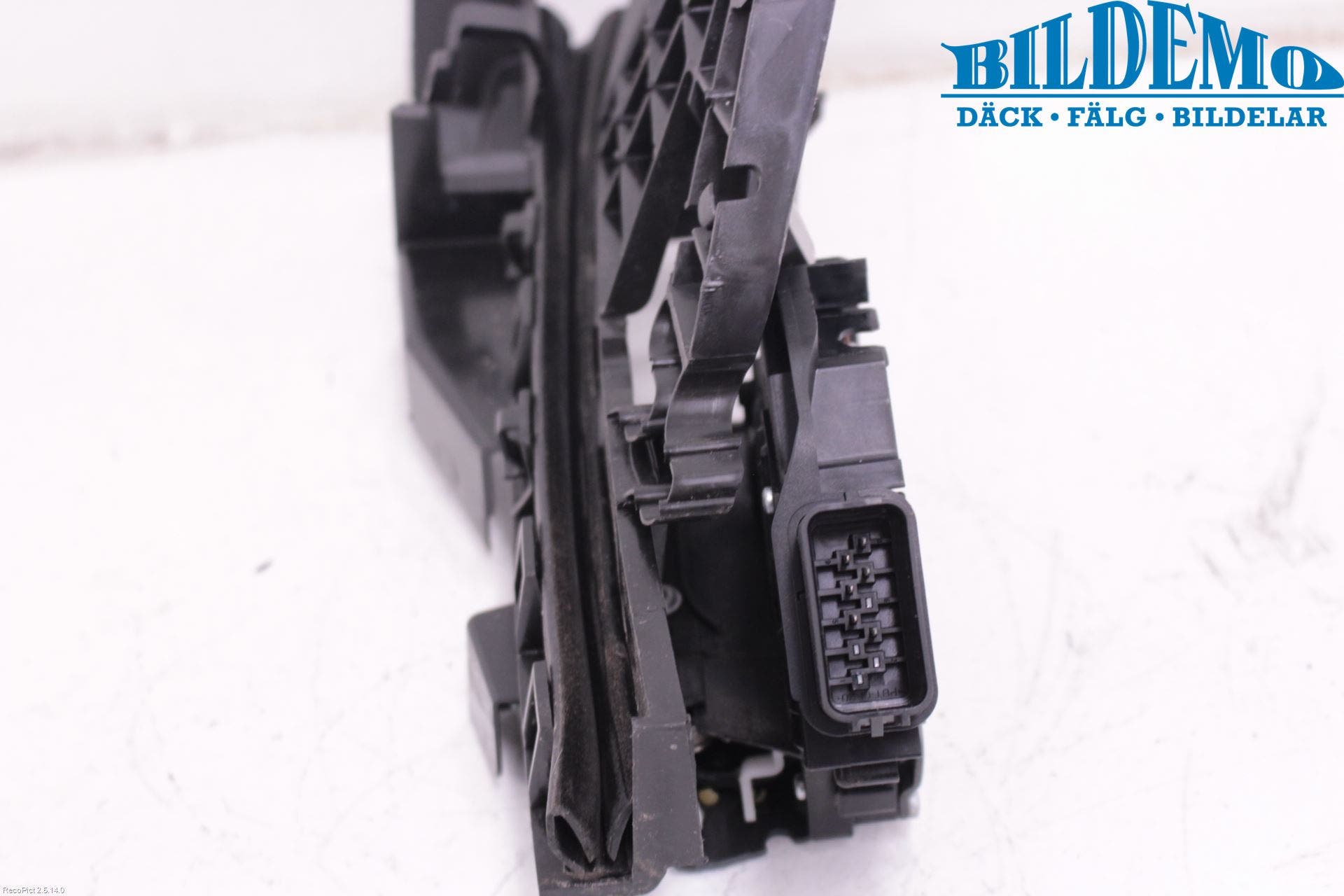 Ford FOCUS 08-11 Låskista-Dörrlås