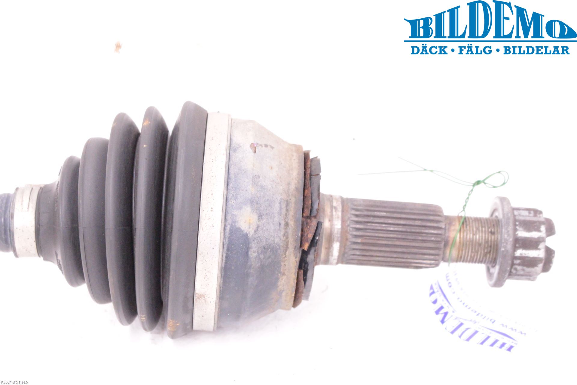 Porsche CAYENNE 03- Drivaxel Fram Höger