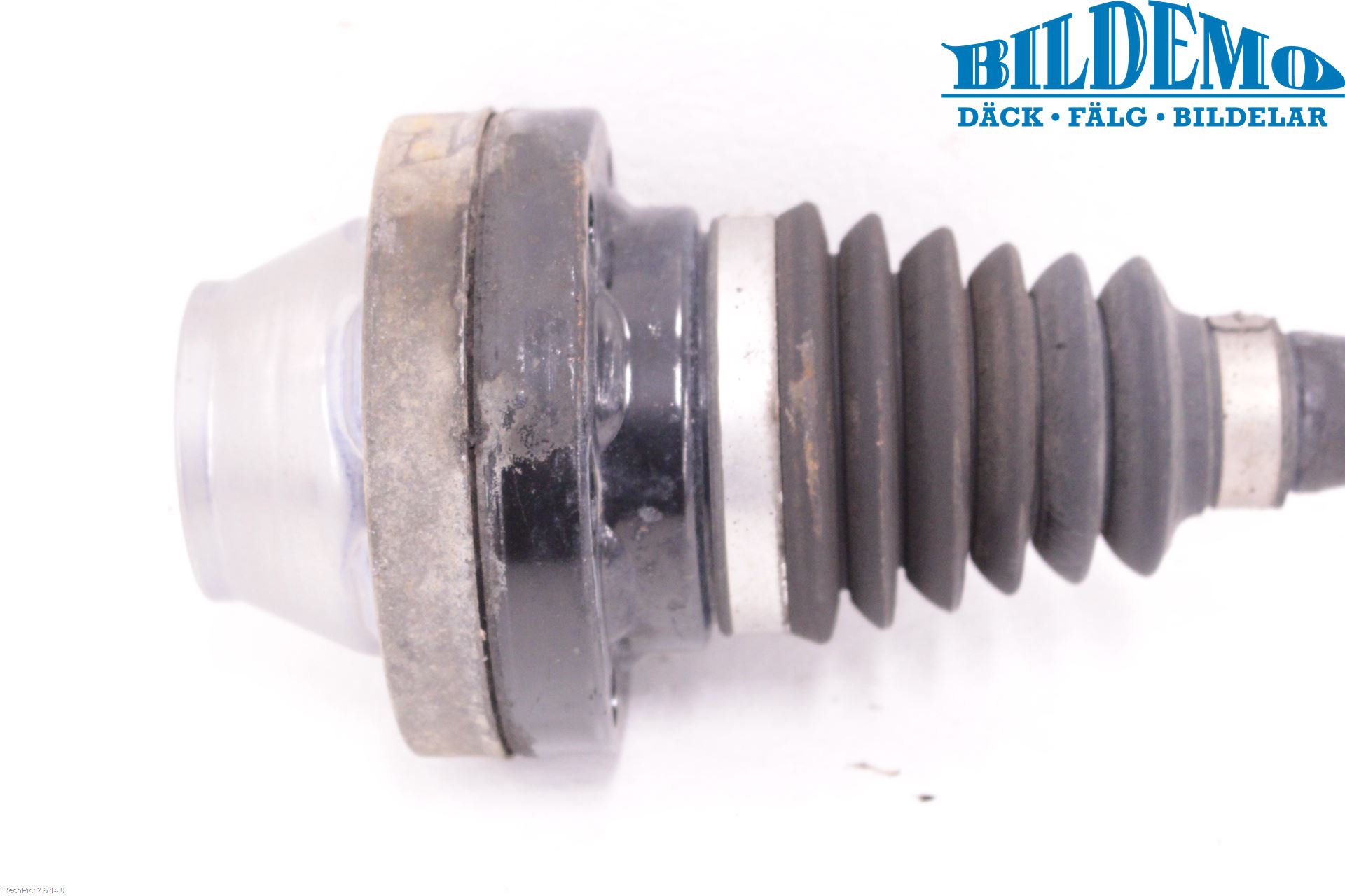 Porsche CAYENNE 03- Drivaxel Fram Höger