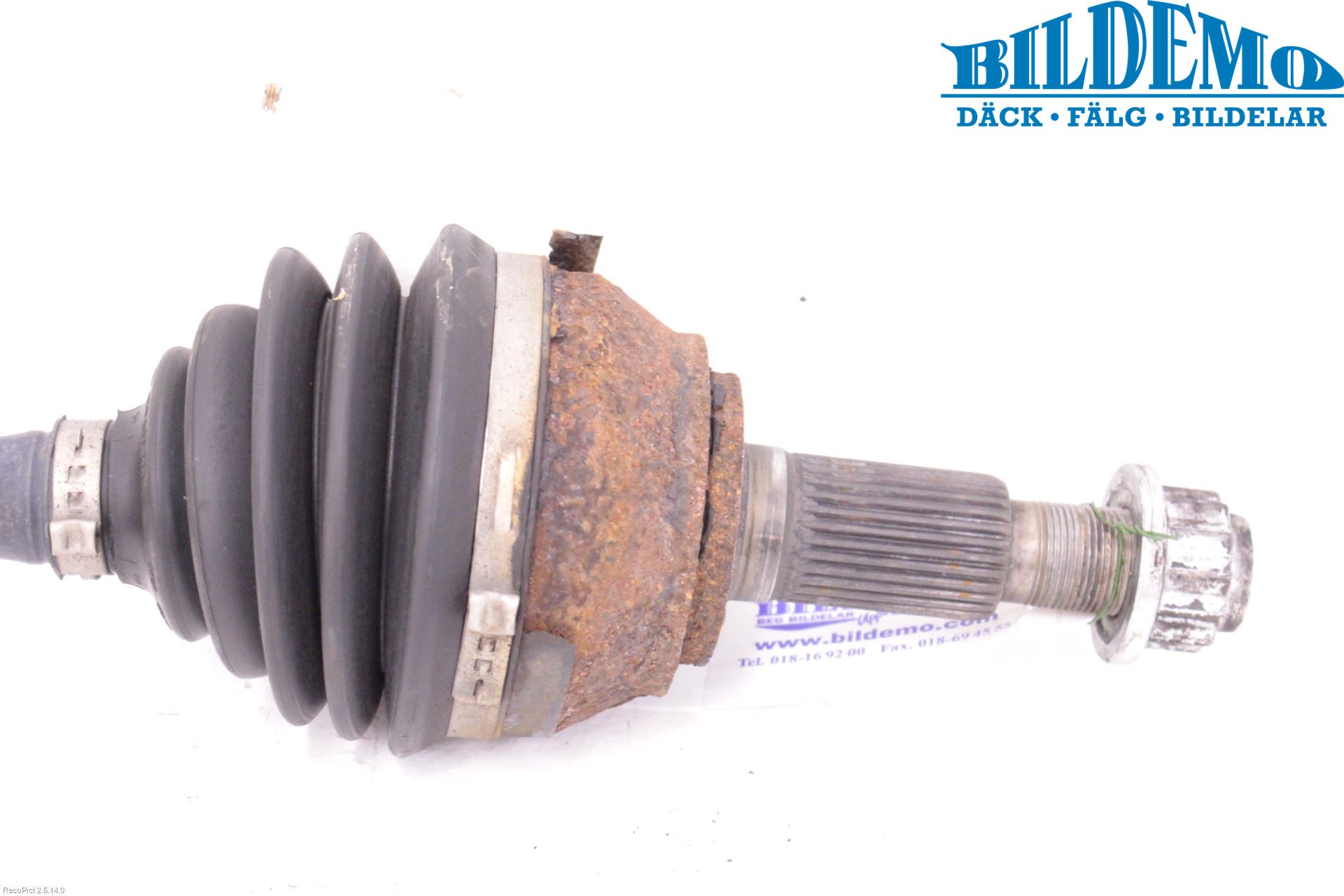 Porsche CAYENNE 03- Drivaxel Fram Vänster