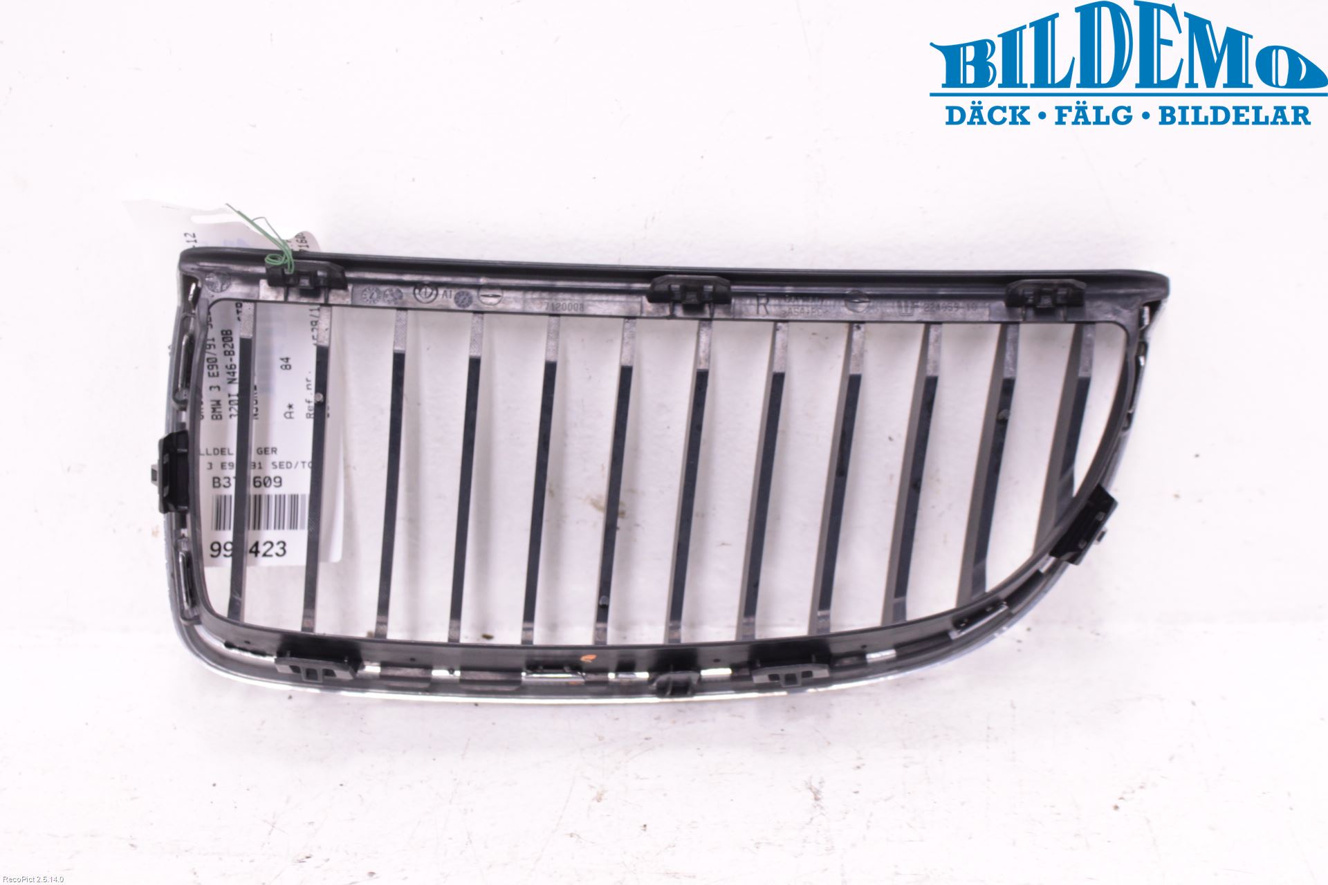 BMW 3 E90/91 SED/TOU 05-12 Grilldel Höger