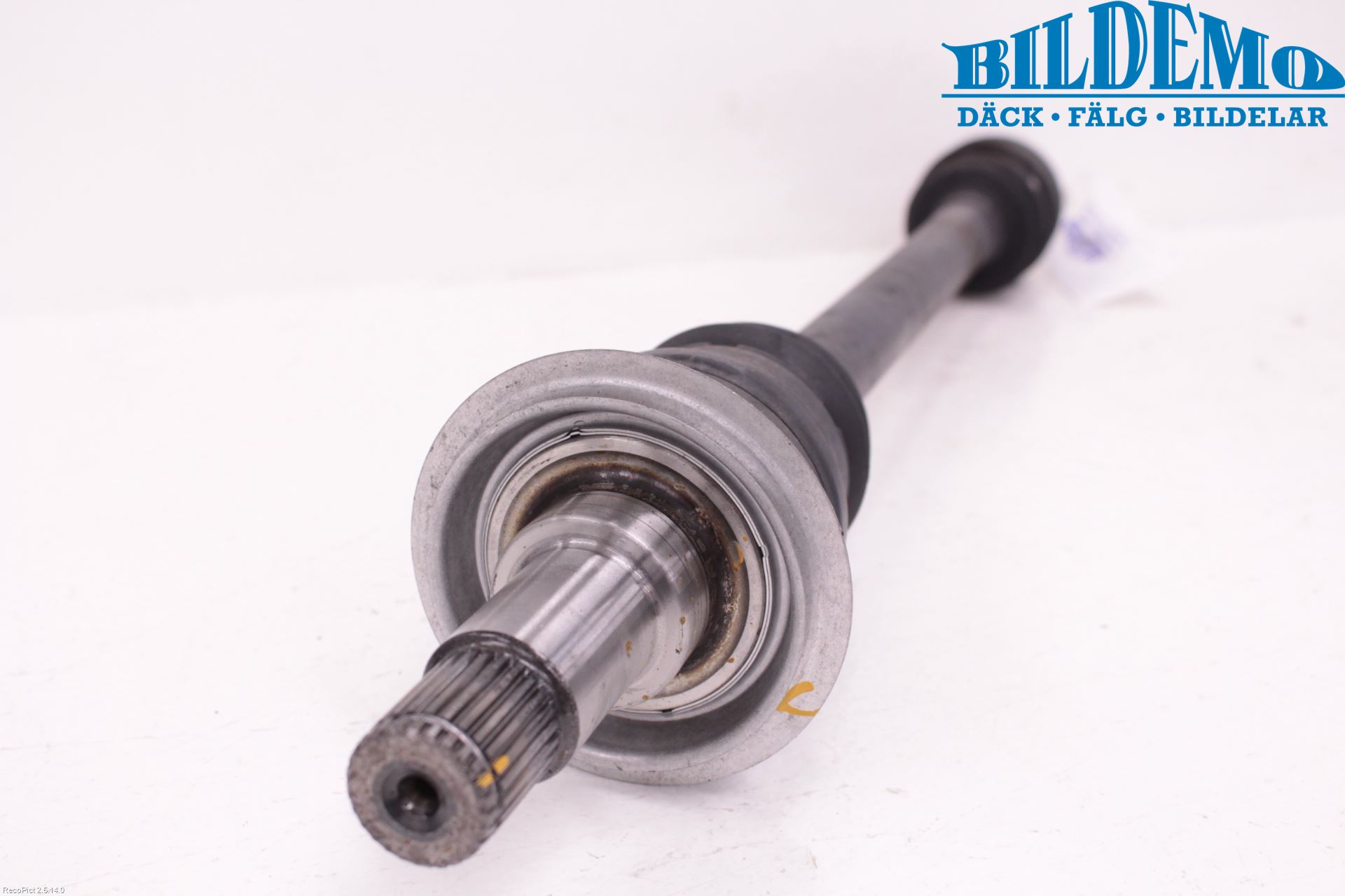 Mercedes-Benz MB GLC-KLASS (X253/C253) 15-22 Drivaxel Bak Vänster