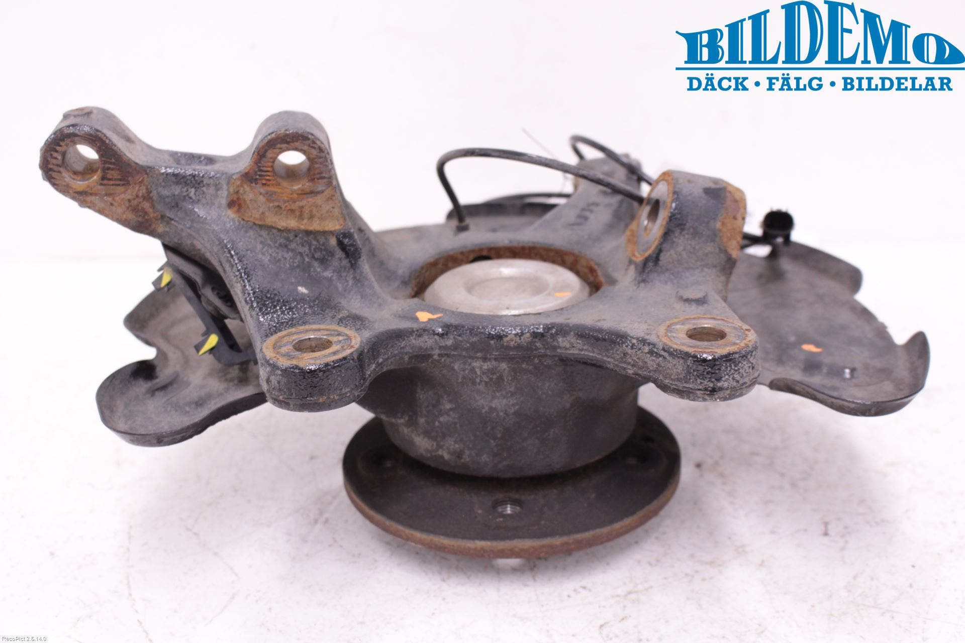 Mercedes-Benz MB B-KLASS (W246/W242) 12-19 Styrspindel Lagerhus Vä