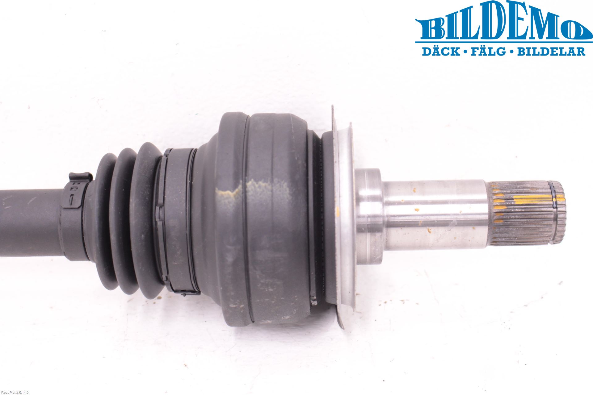 Mercedes-Benz MB E-KLASS (W213) 16-23 Drivaxel Bak Höger