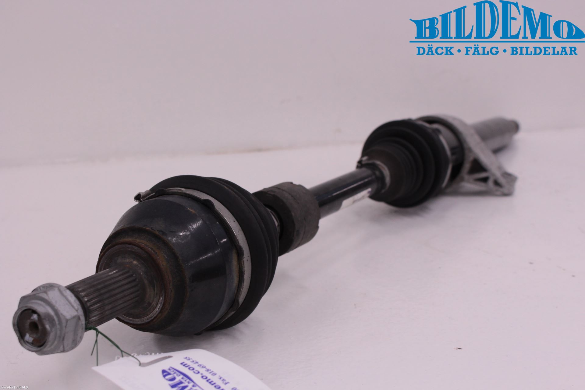 Mini COUNTRYMAN R60 11-16 Drivaxel Fram Höger