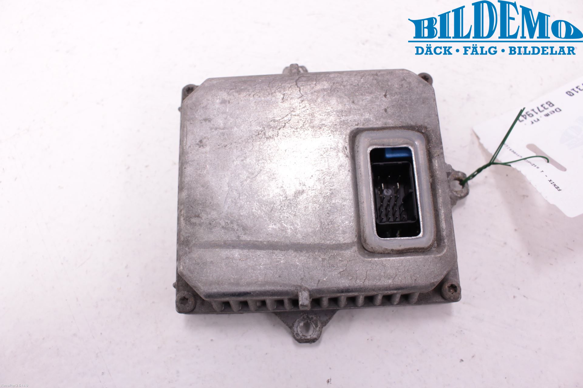 Ford MONDEO     01-06 Styrenhet Strålkastare