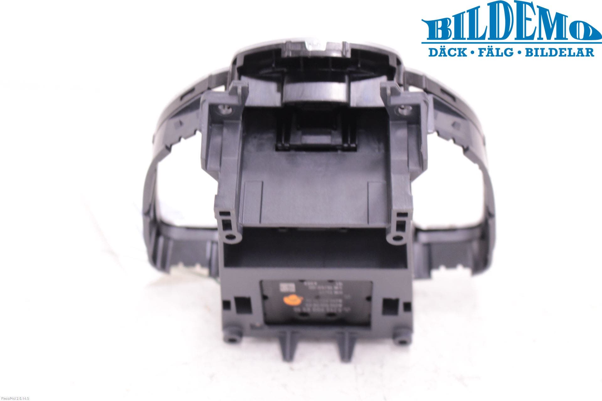 Mercedes-Benz MB E-KLASS (W213) 16-23 Strömställare Färddator