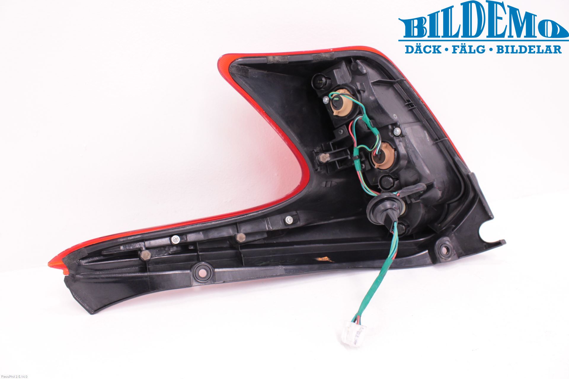 Nissan JUKE 10-14 Bakljus Vänster