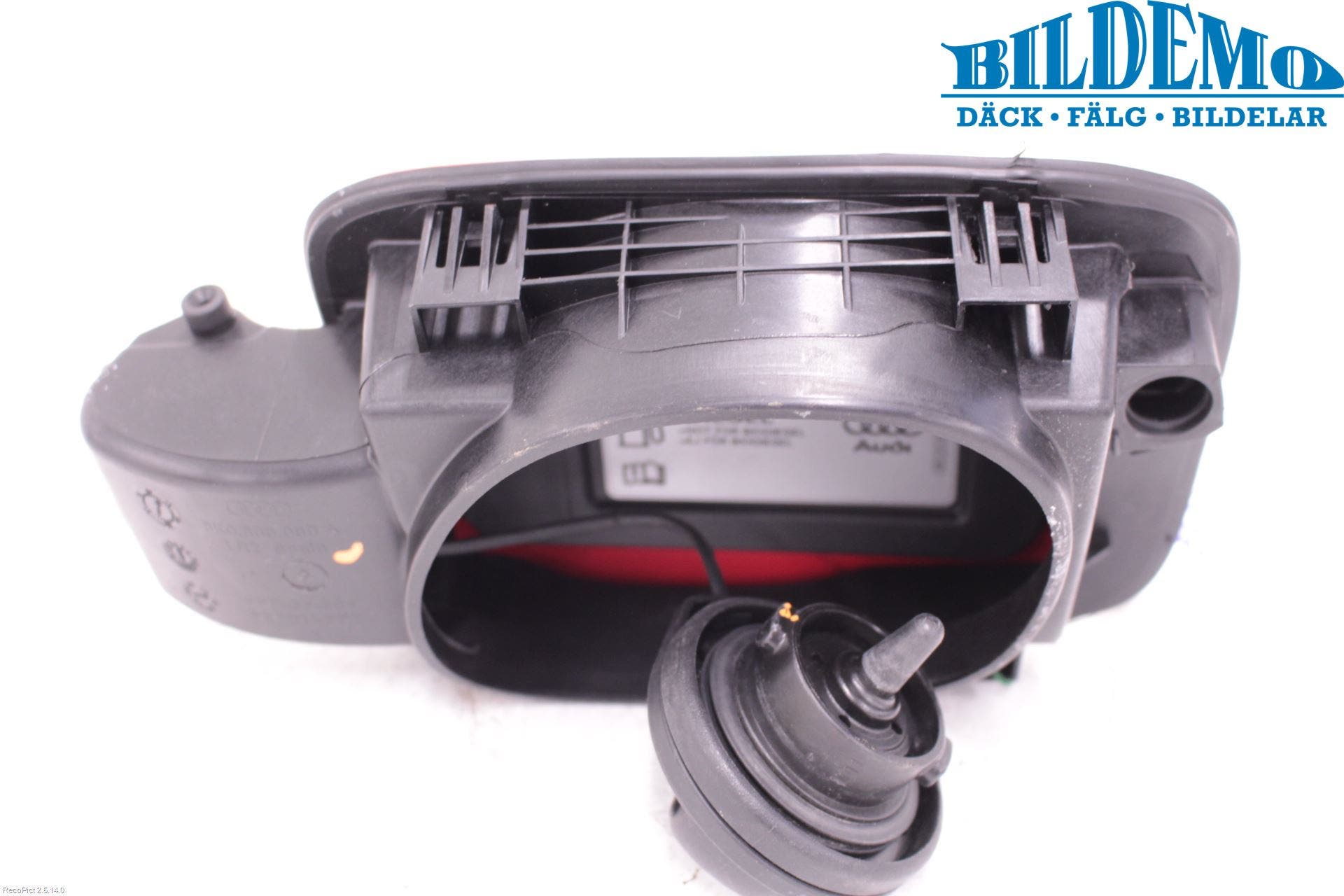 Audi A4/S4 08-11 Tanklucka