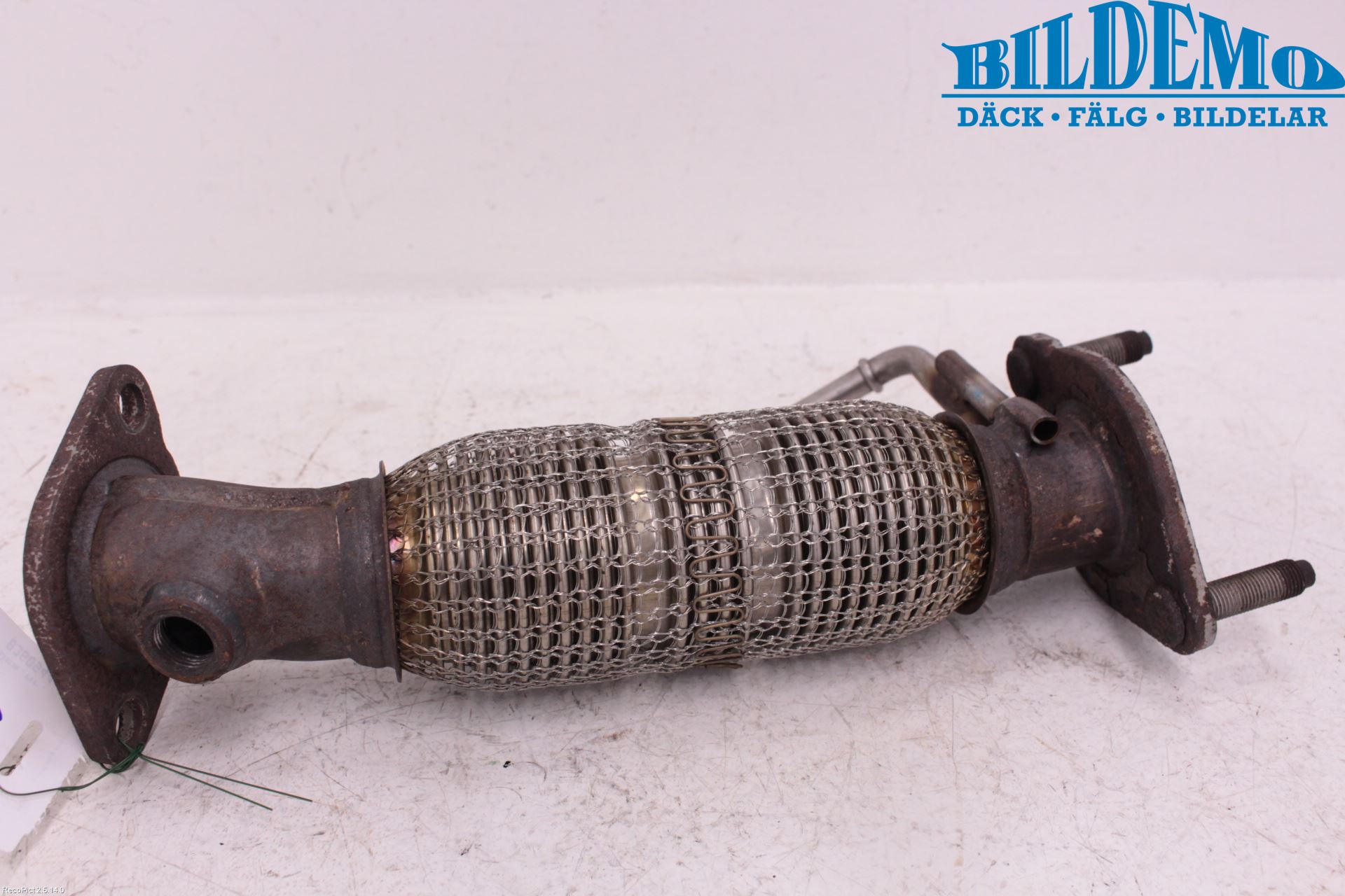 Hyundai VELOSTER 12-17 Avgas Främre Rör