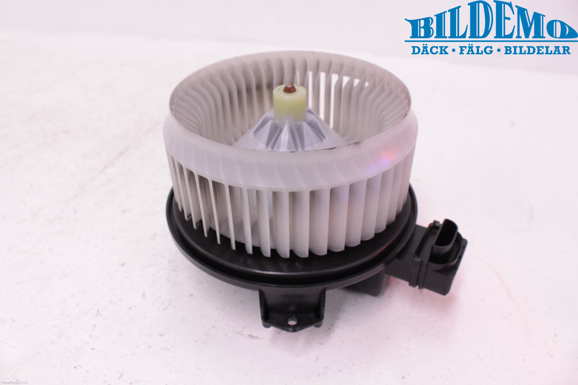 Honda ACCORD    08- Värmefläkt