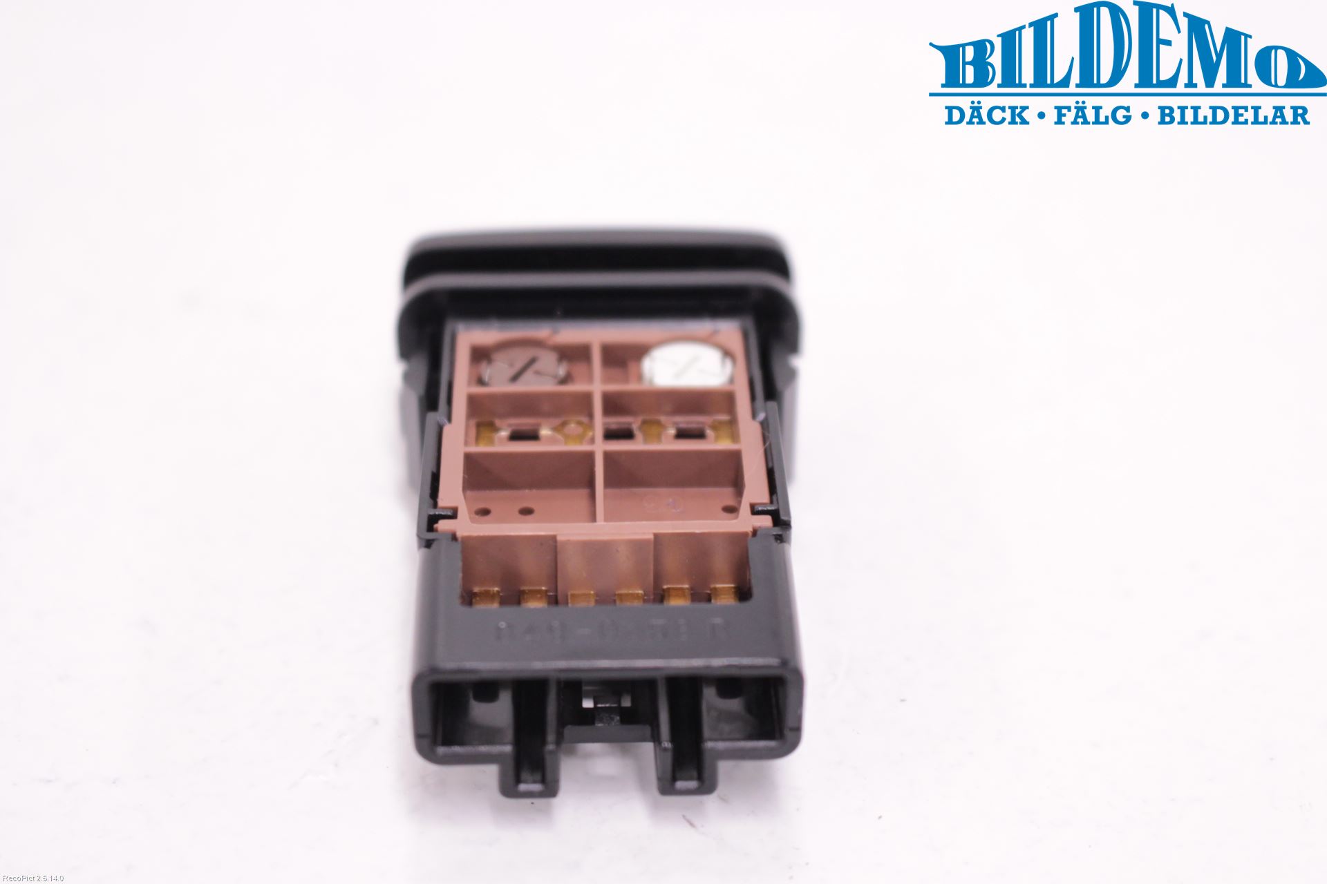 Toyota HILUX 05-16 Strömställare Stolvärme