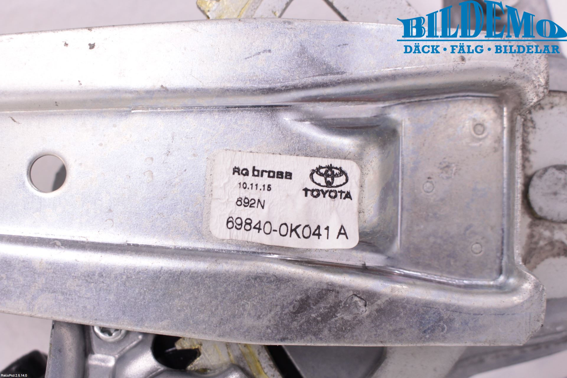 Toyota HILUX 05-16 Fönsterhiss El Kompl
