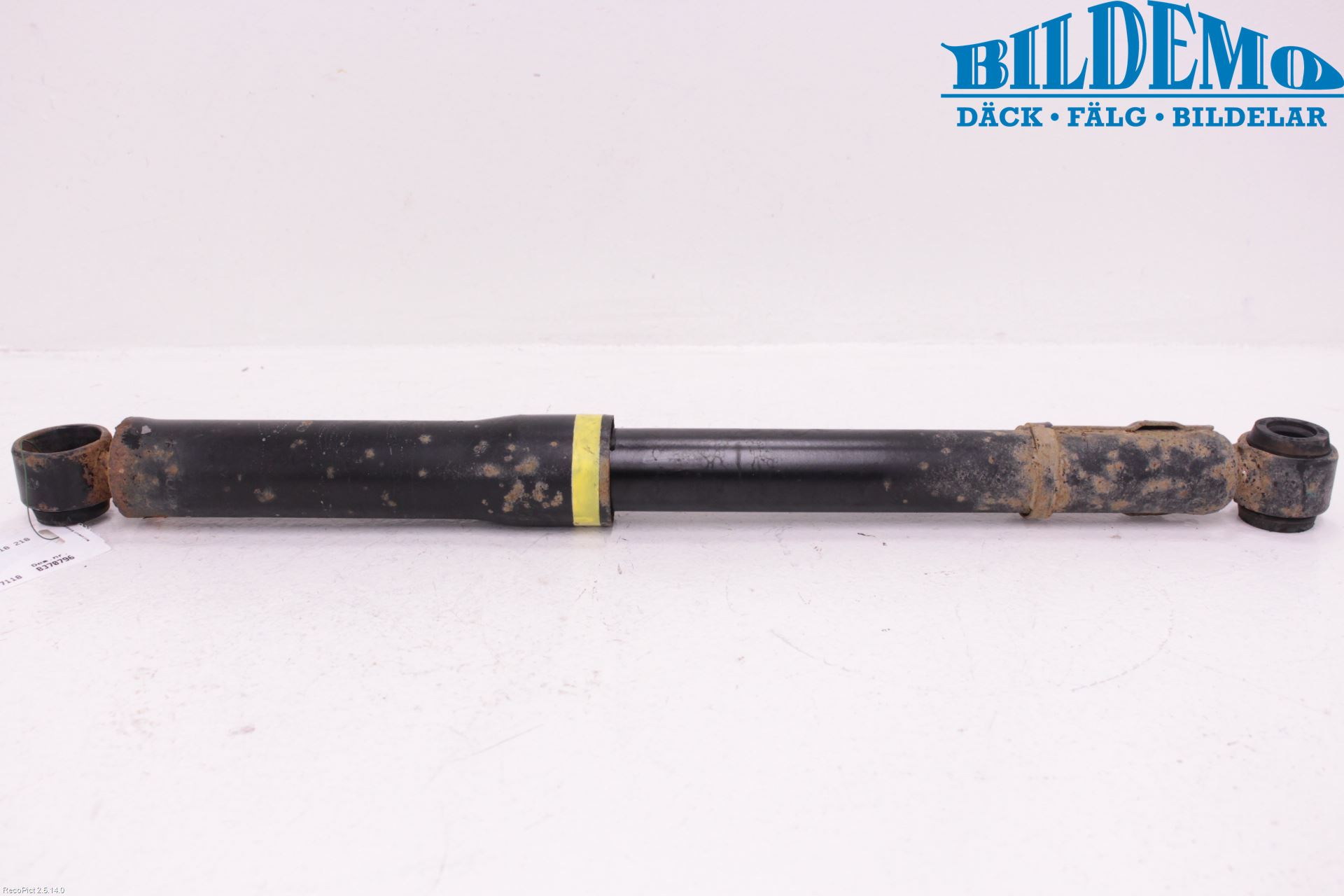 Toyota HILUX 05-16 Stötdämpare Bak