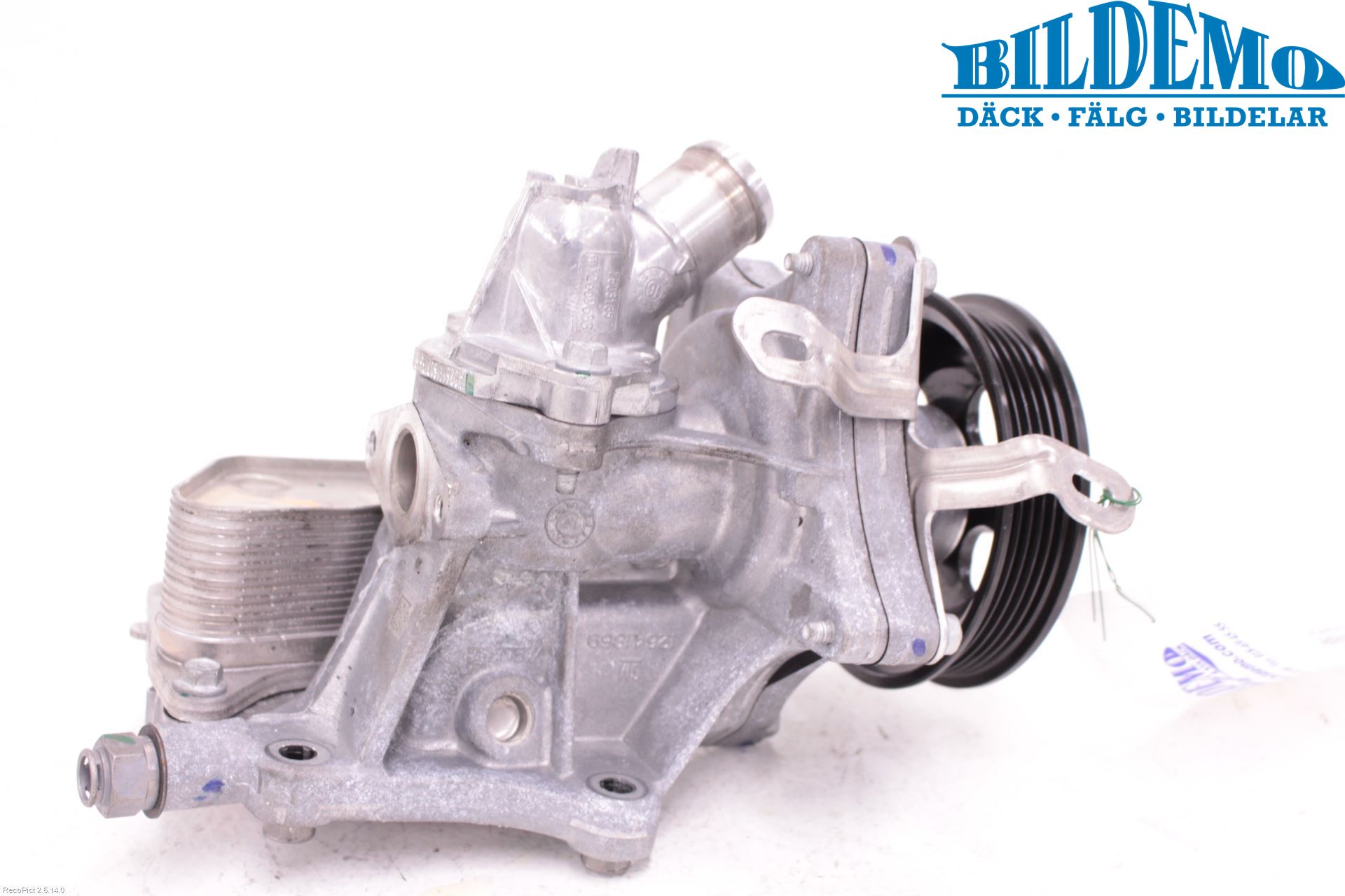 Opel INSIGNIA 17- Vattenpump