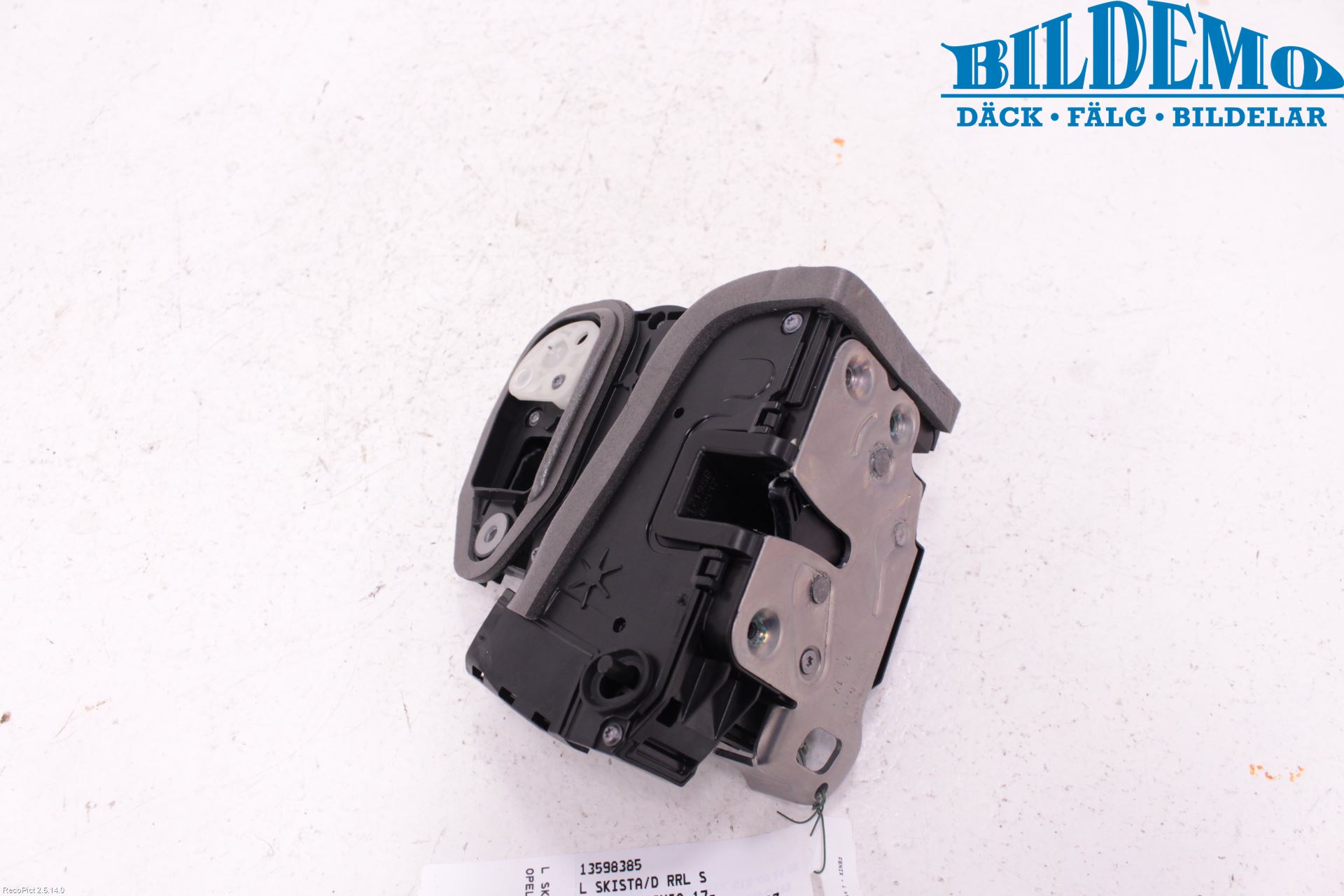 Opel INSIGNIA 17- Låskista-Dörrlås