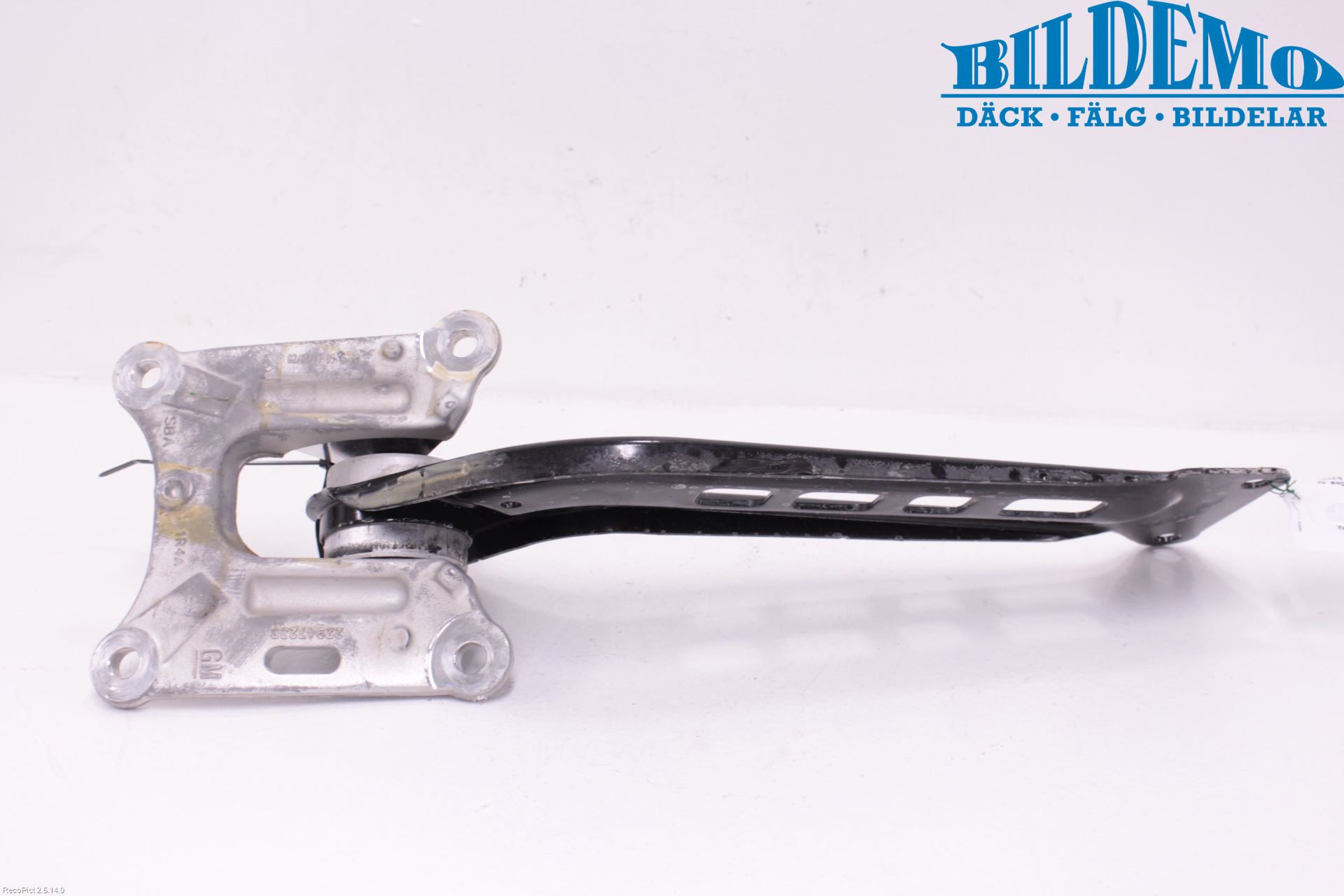 Opel INSIGNIA 17- Bärarm Bak Höger