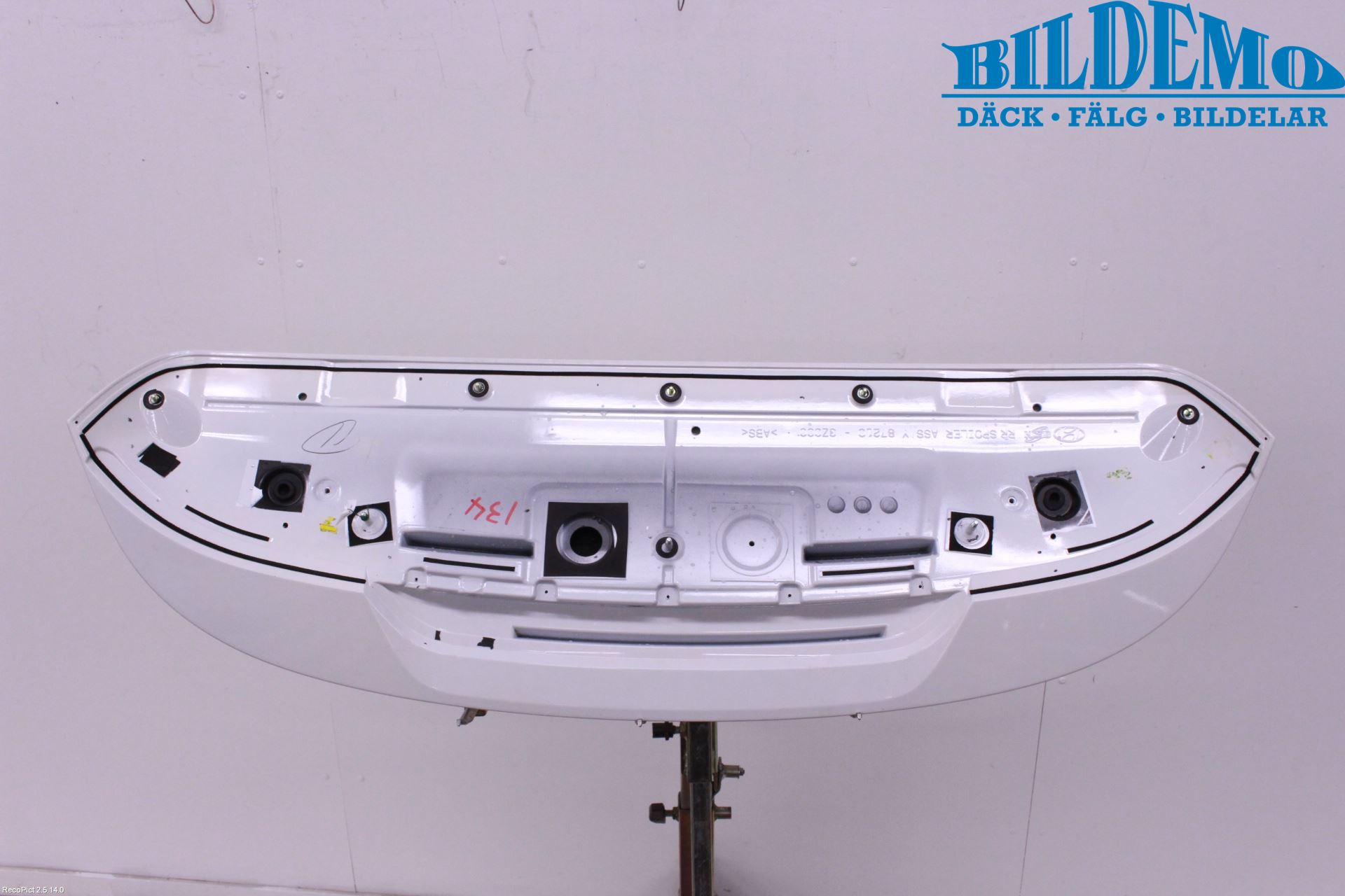 Hyundai i40 08-15 Spoiler Baklucka