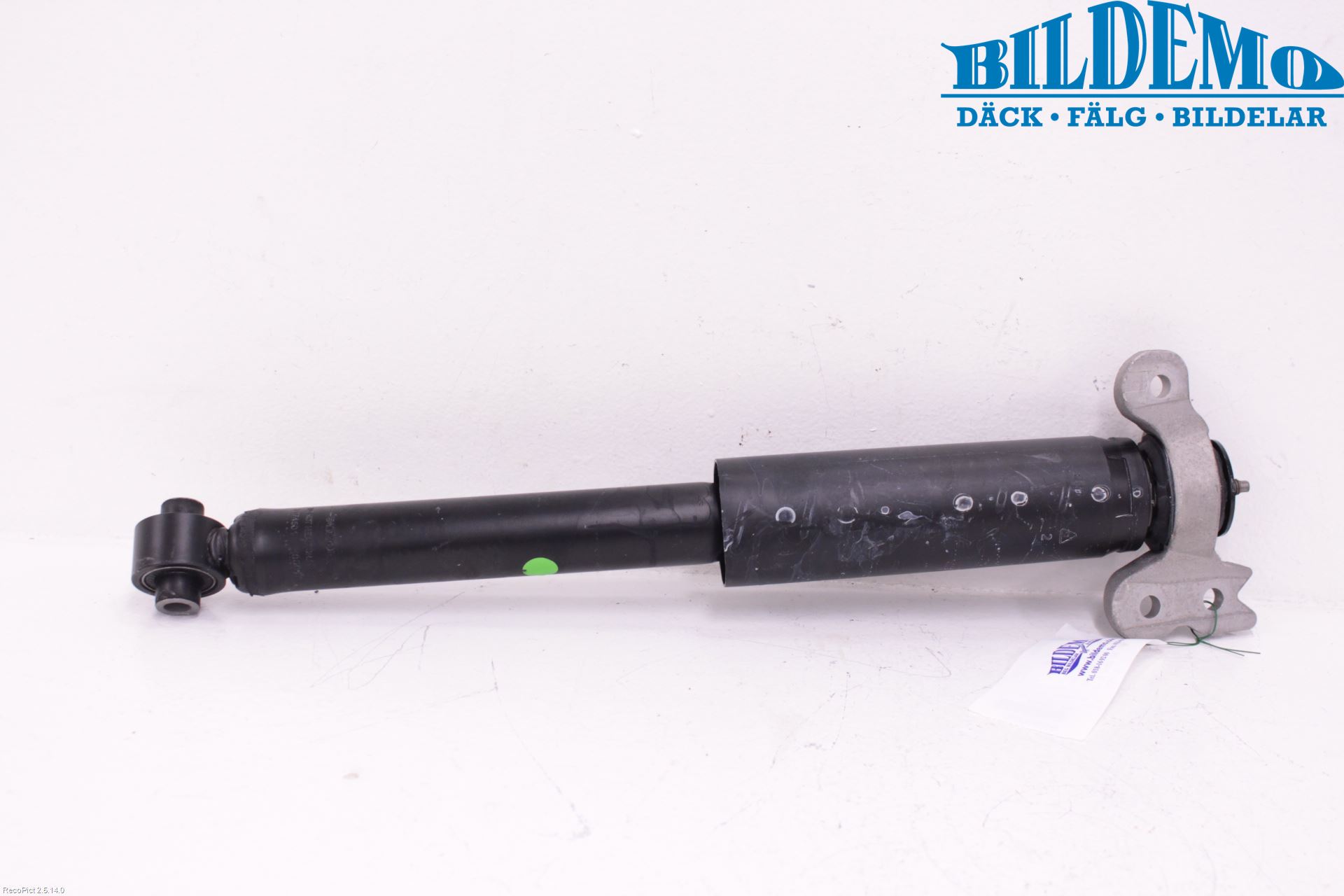 Opel INSIGNIA 17- Stötdämpare Bak