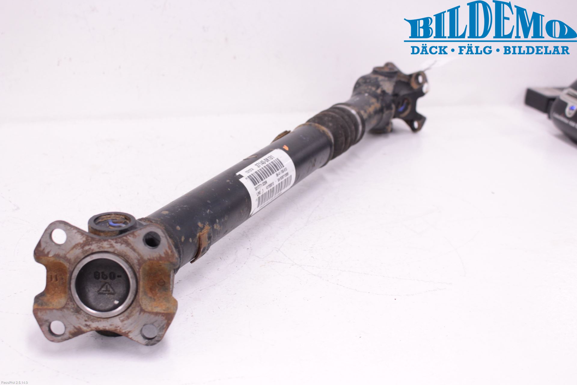 Toyota HILUX 05-16 Mellanaxel Främre 4Wd