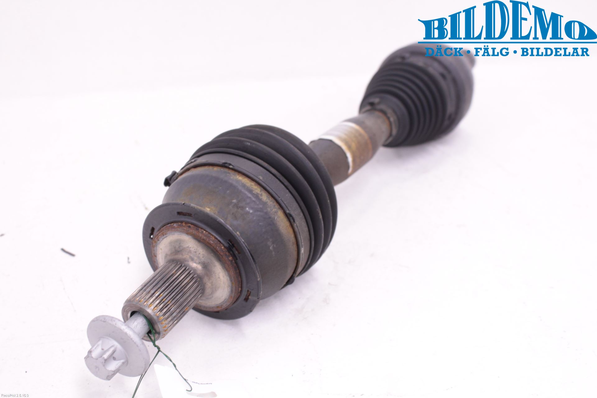 Mercedes-Benz MB A-KLASS (W176) 13-18 Drivaxel Fram Vänster