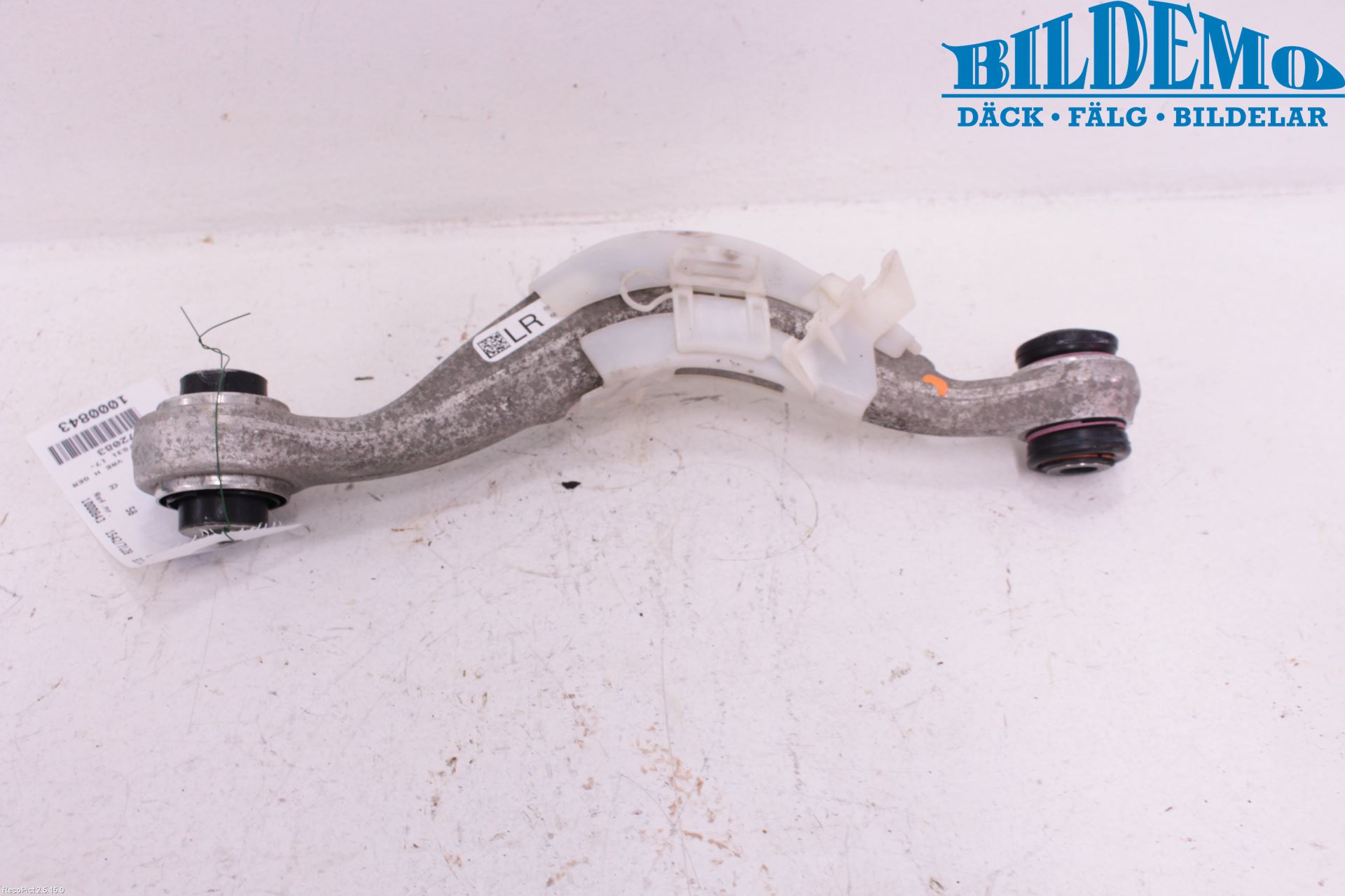 BMW 5 G30/G31/F90 17-23 Bärarm Bak Övre Höger