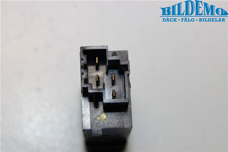 Volvo S40/V40    96-04 Strömställare Stolvärme