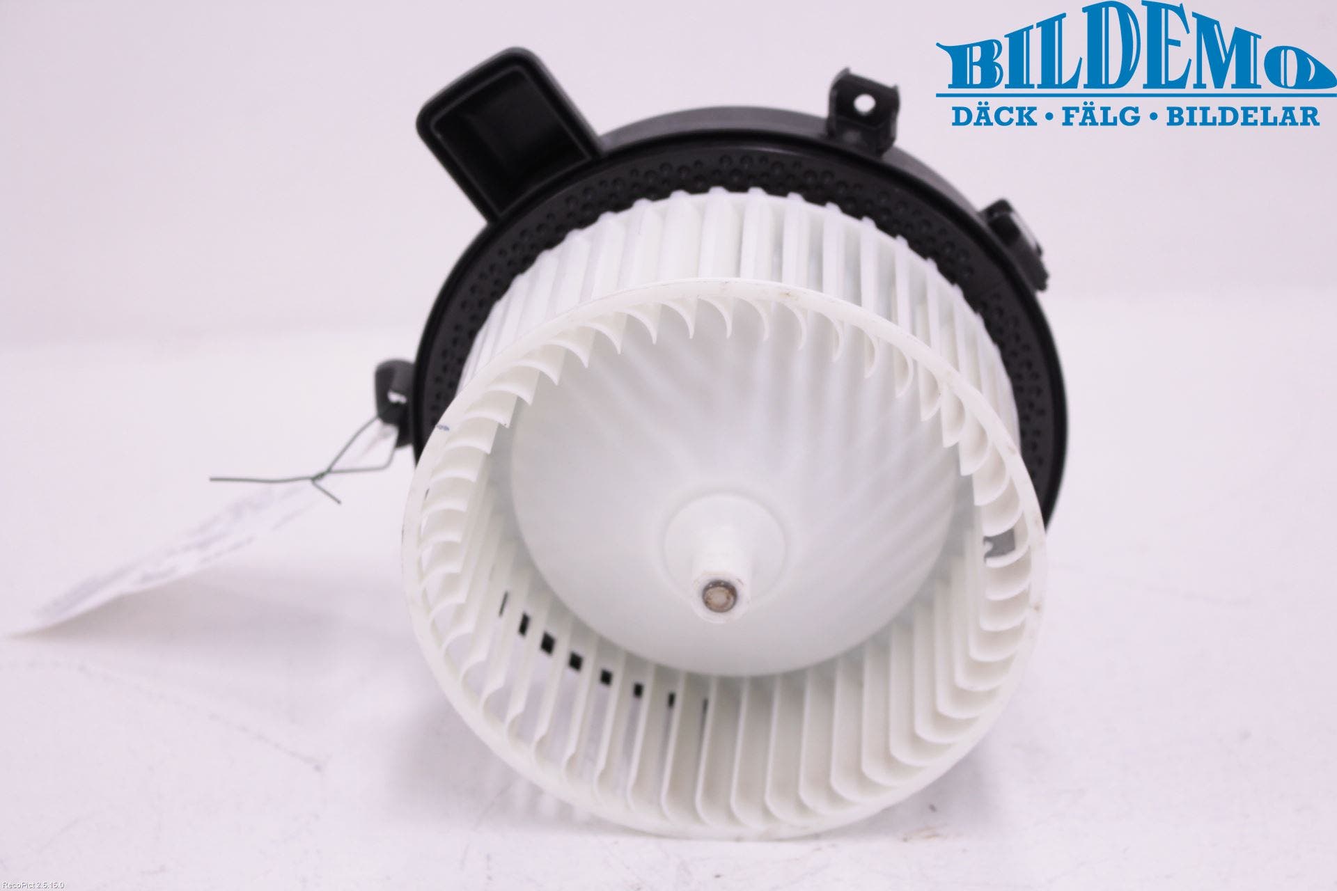 Opel ASTRA K 16-22 Värmefläkt