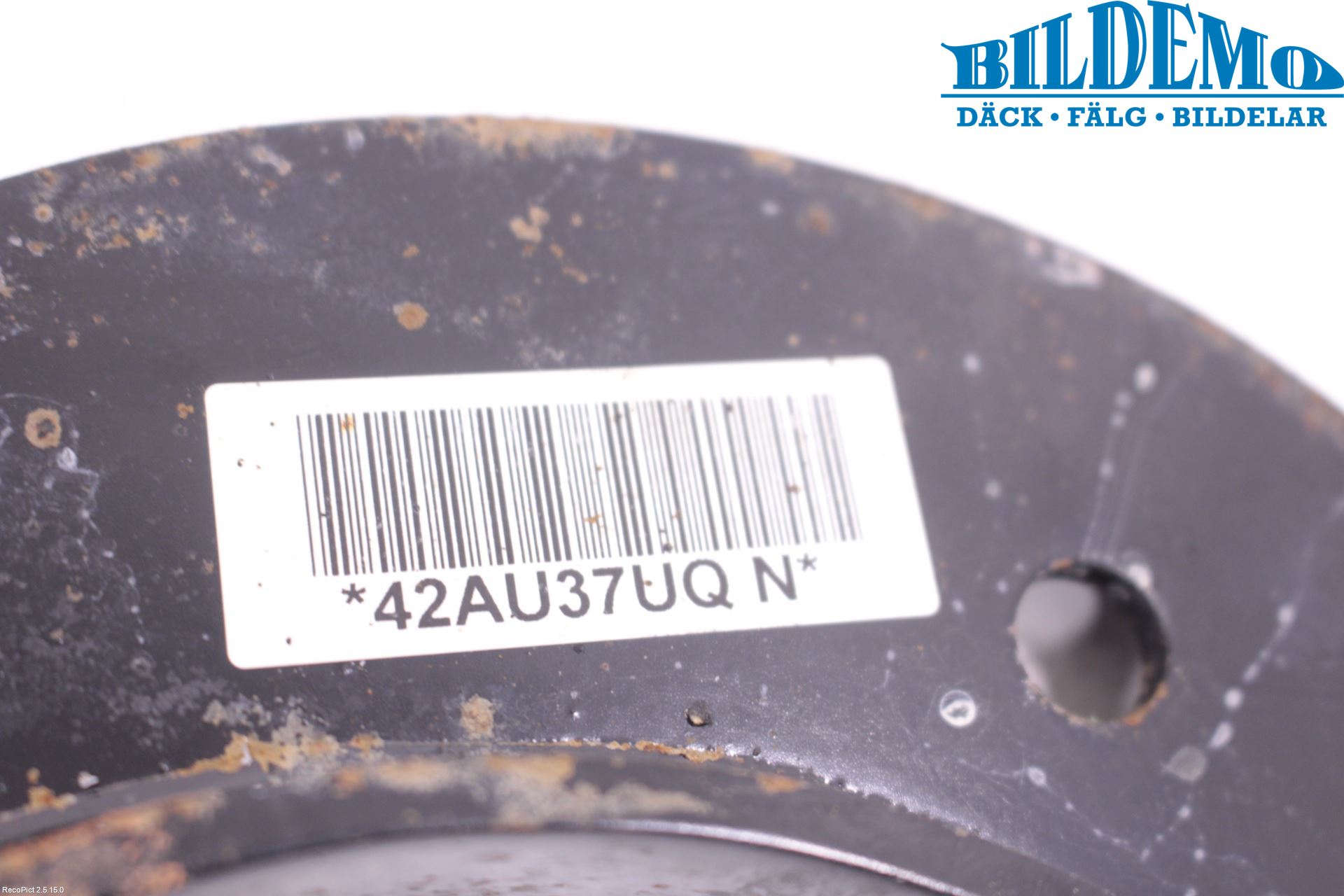 Volkswagen VW PASSAT 11-14 Bärarm Bak Vänster