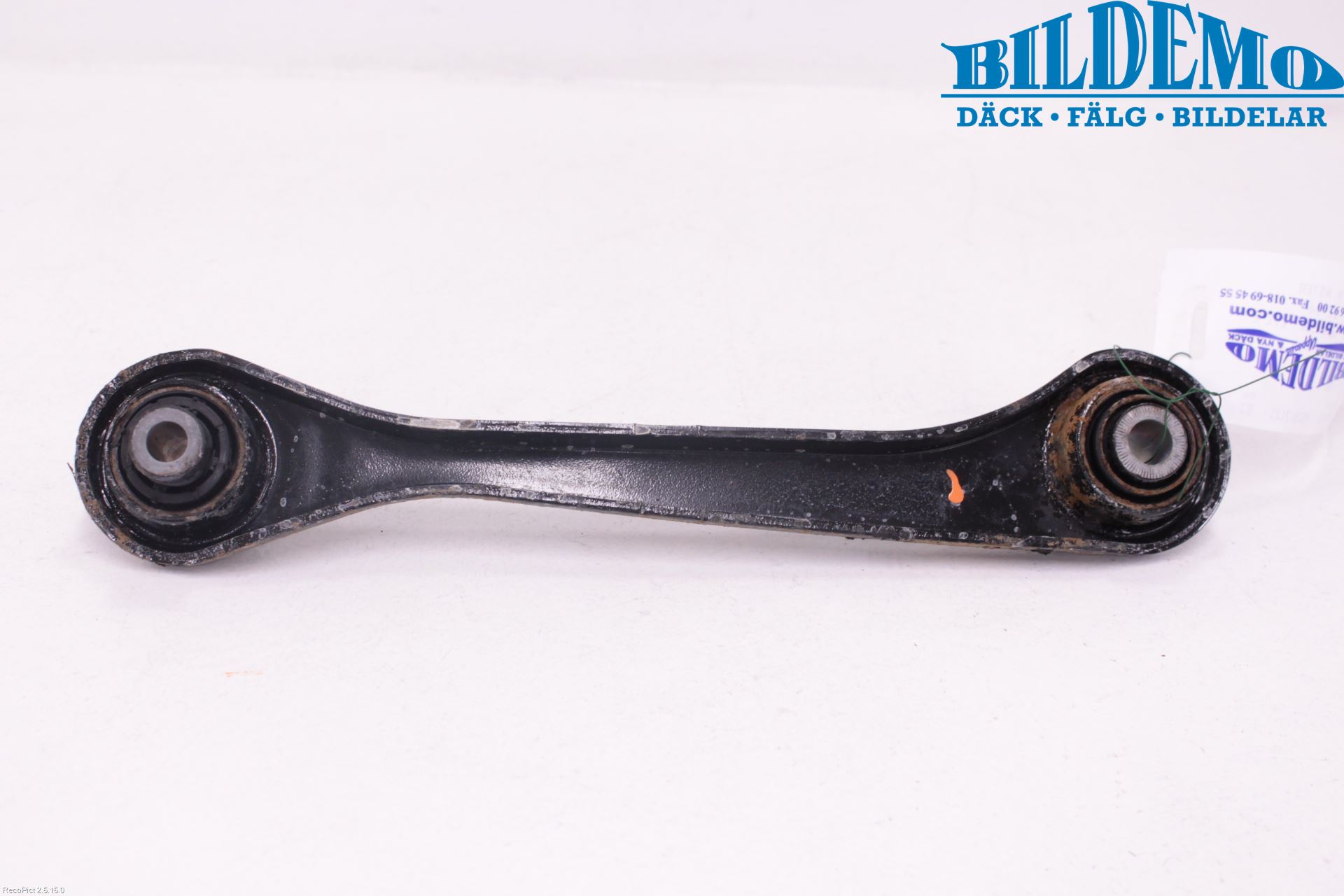 Volkswagen VW PASSAT 11-14 Bärarm Bak Vänster