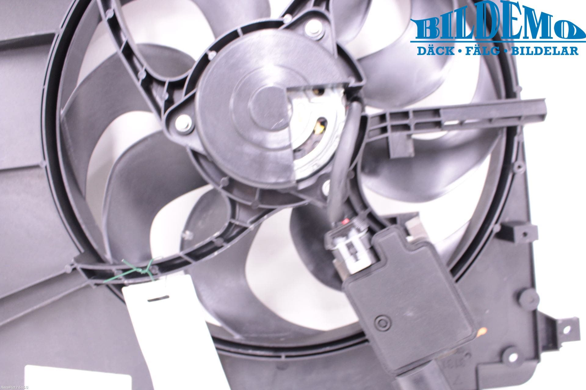 Volvo V40 12-19 Kylfläkt El