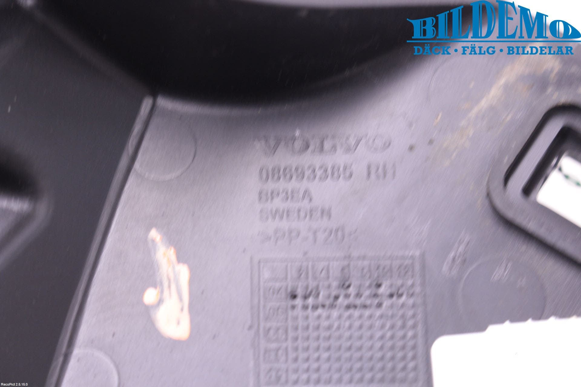 Volvo V70 05-08 Stötfångardel Bak Hö