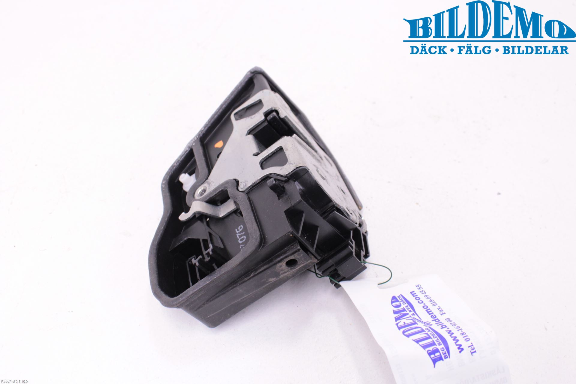 BMW 5 E60/61 Sed/Tou 02-10 Låskista-Dörrlås