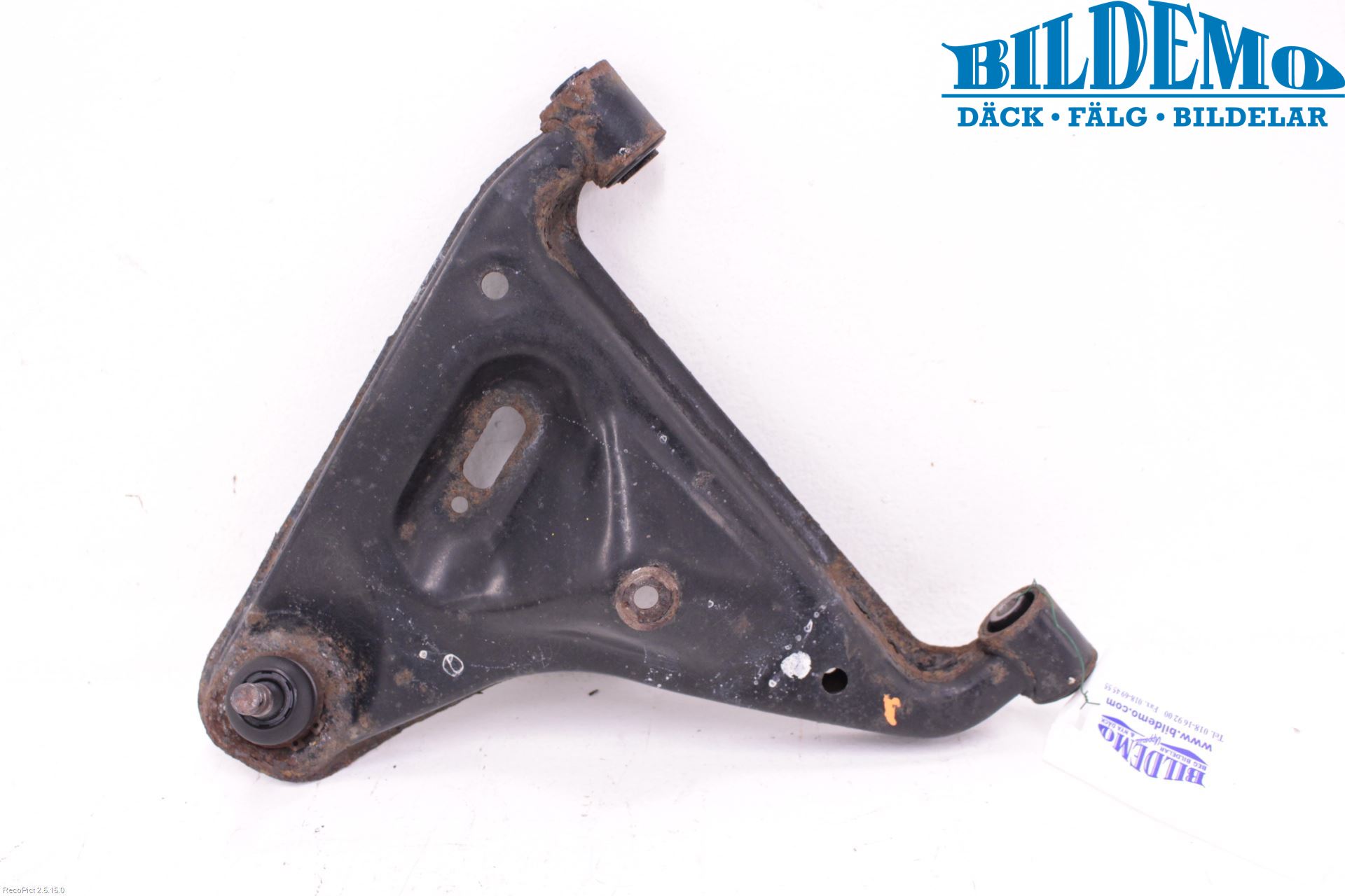 Nissan SKYLINE Bärarm Bak Höger