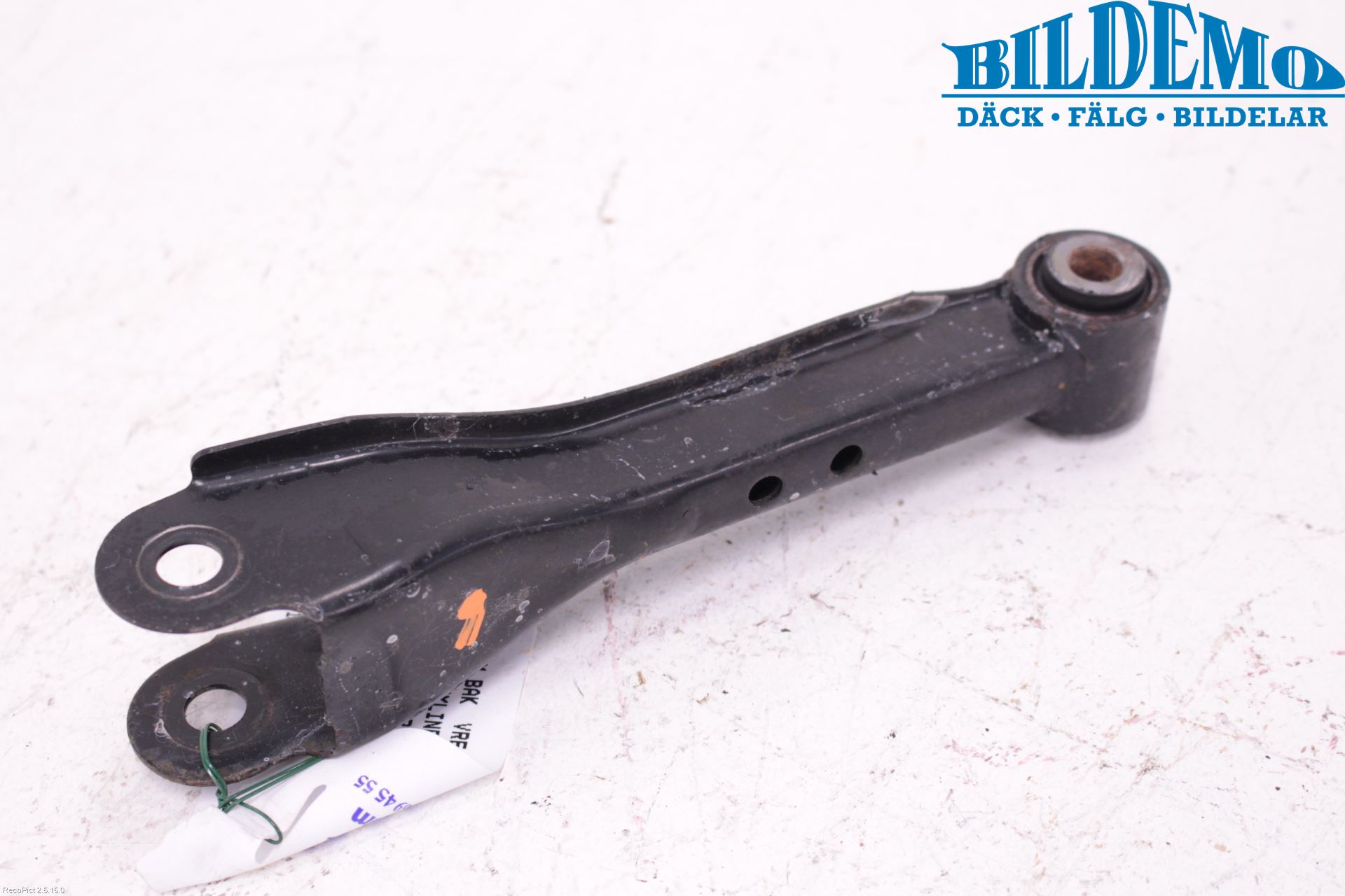 Nissan SKYLINE Bärarm Bak Övre Höger