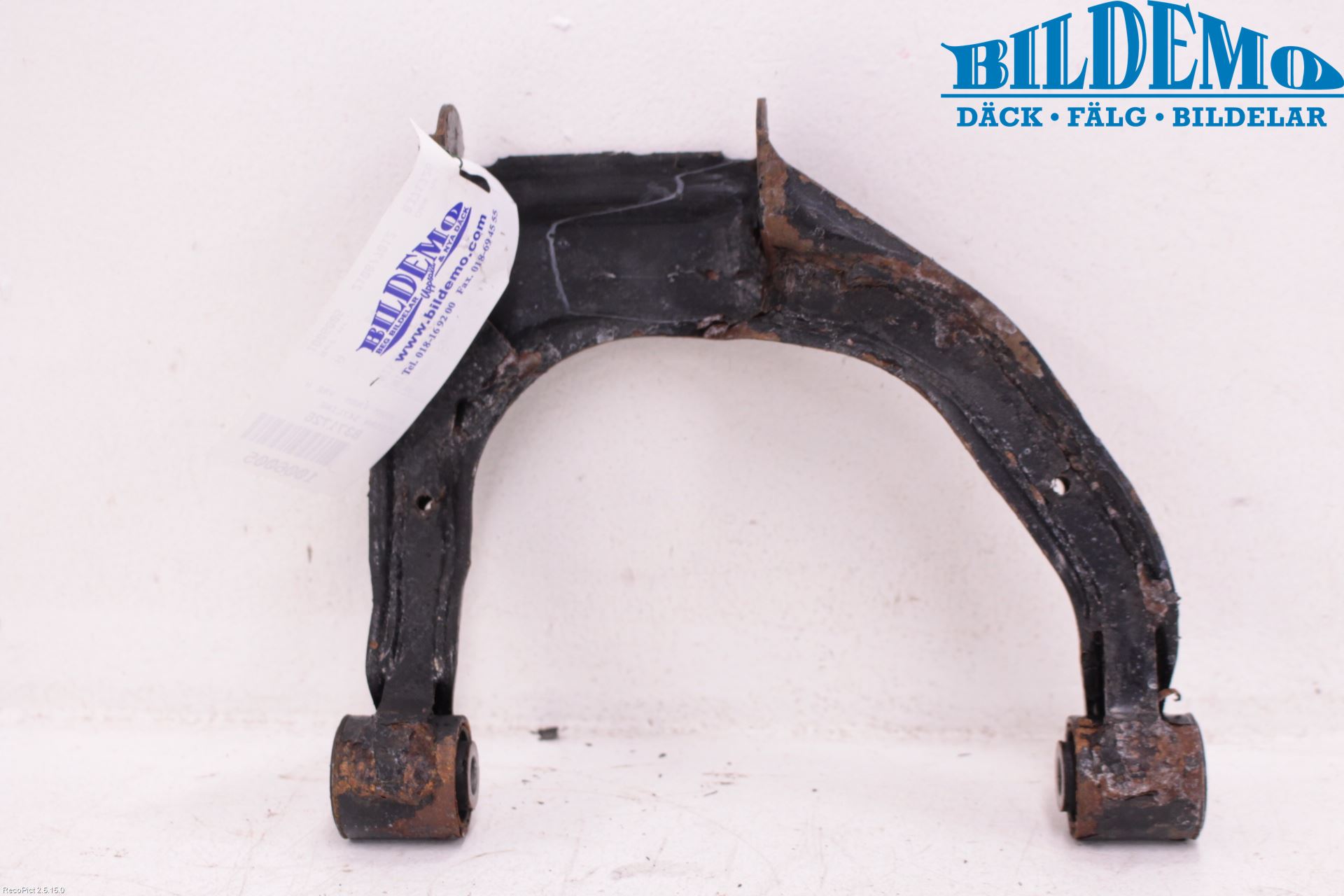 Nissan SKYLINE Bärarm Fram Övre Hö