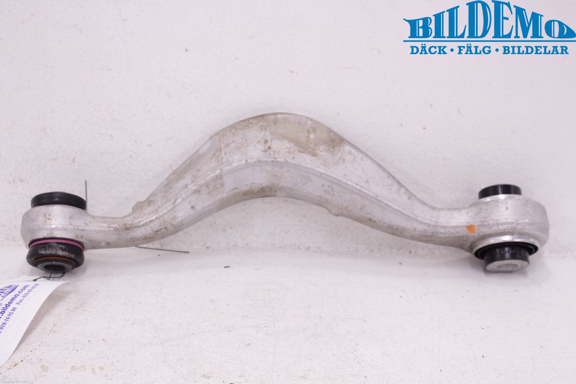 BMW 5 G30/G31/F90 17-23 Bärarm Bak Övre Höger