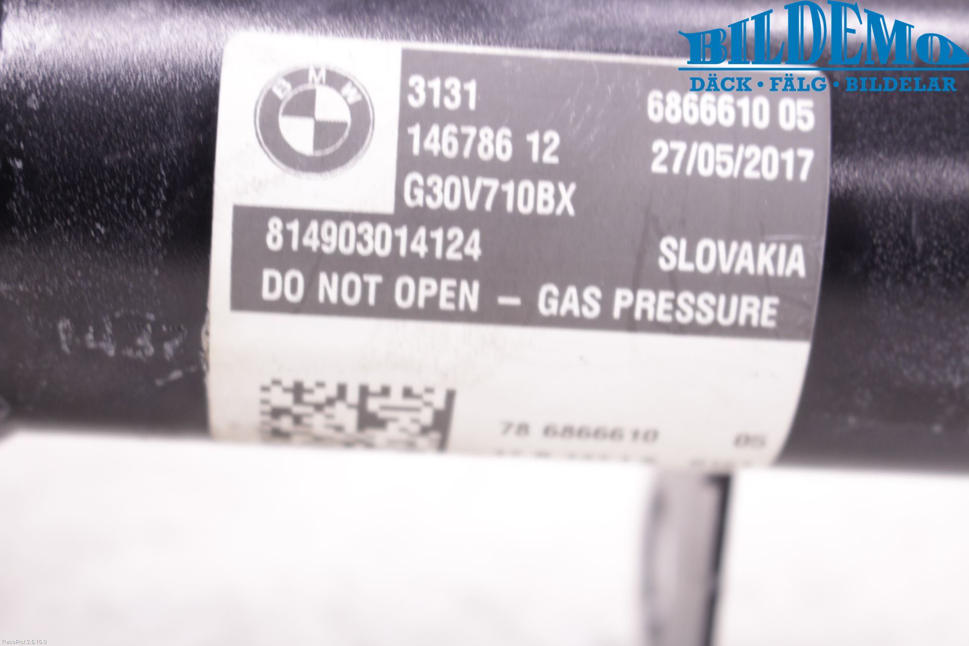 BMW 5 G30/G31/F90 17-23 Fjäderben Fram Höger