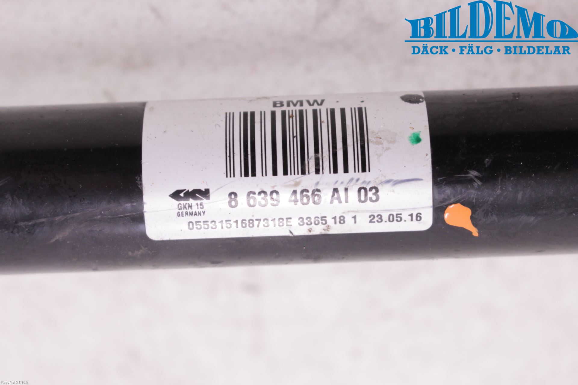 BMW 7 G11/G12 15-22 Drivaxel Bak Höger