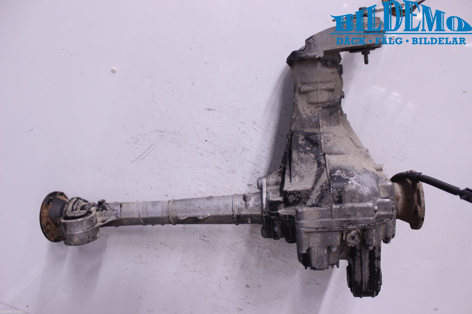 Volkswagen VW AMAROK 2H 10-22 Framvagn Diffrential