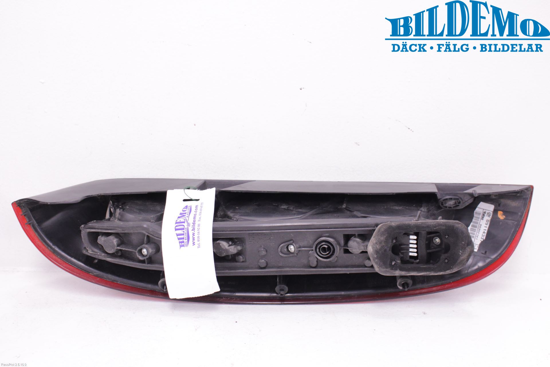 Opel CORSA C    00-06 Bakljus Höger