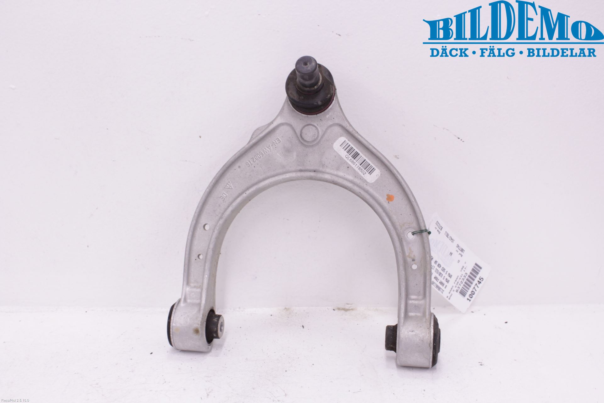 BMW 5 G30/G31/F90 17-23 Bärarm Fram Övre Vä